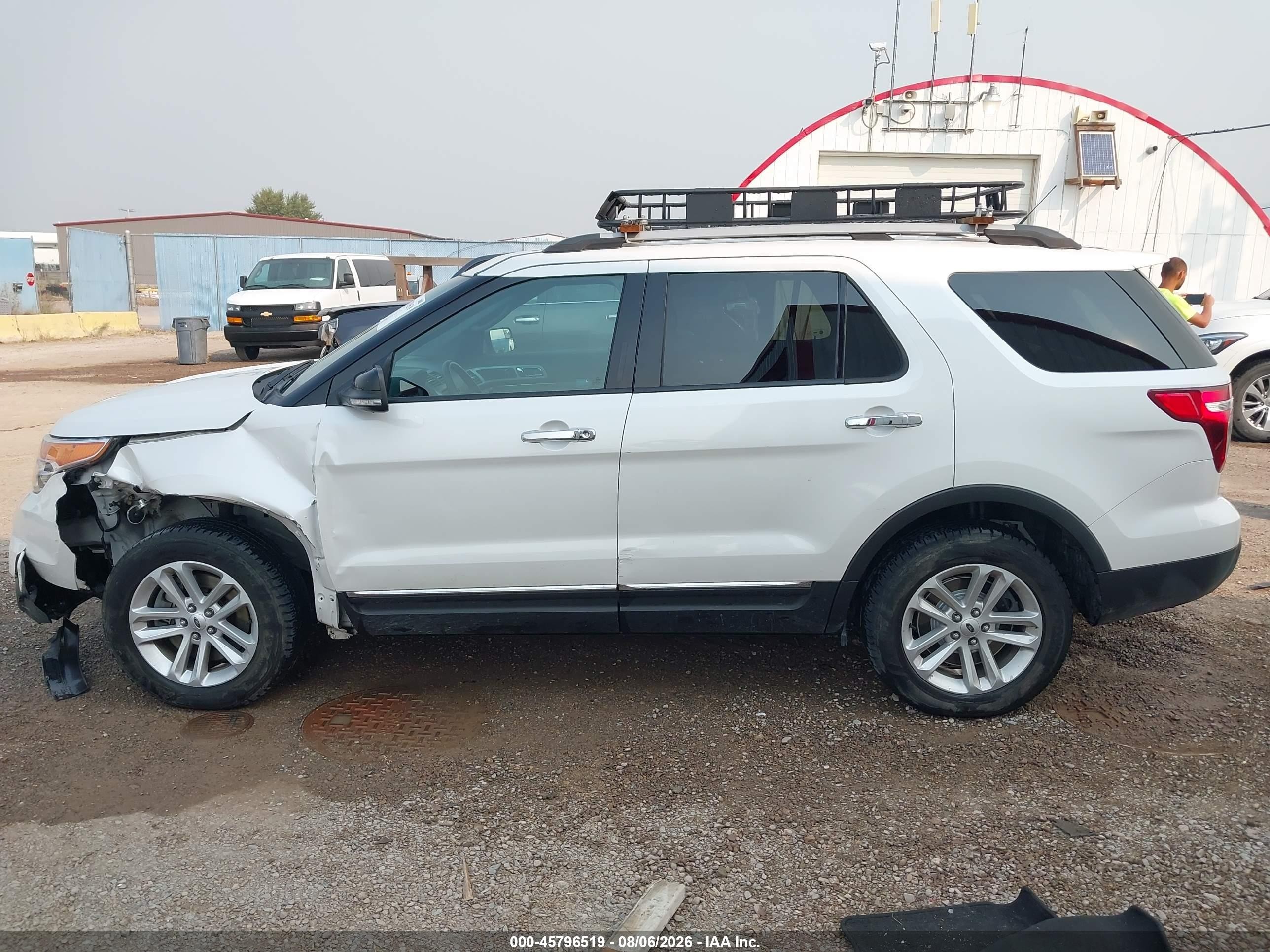 2015 Ford Explorer Xlt White vin: 1FM5K8D83FGA00908