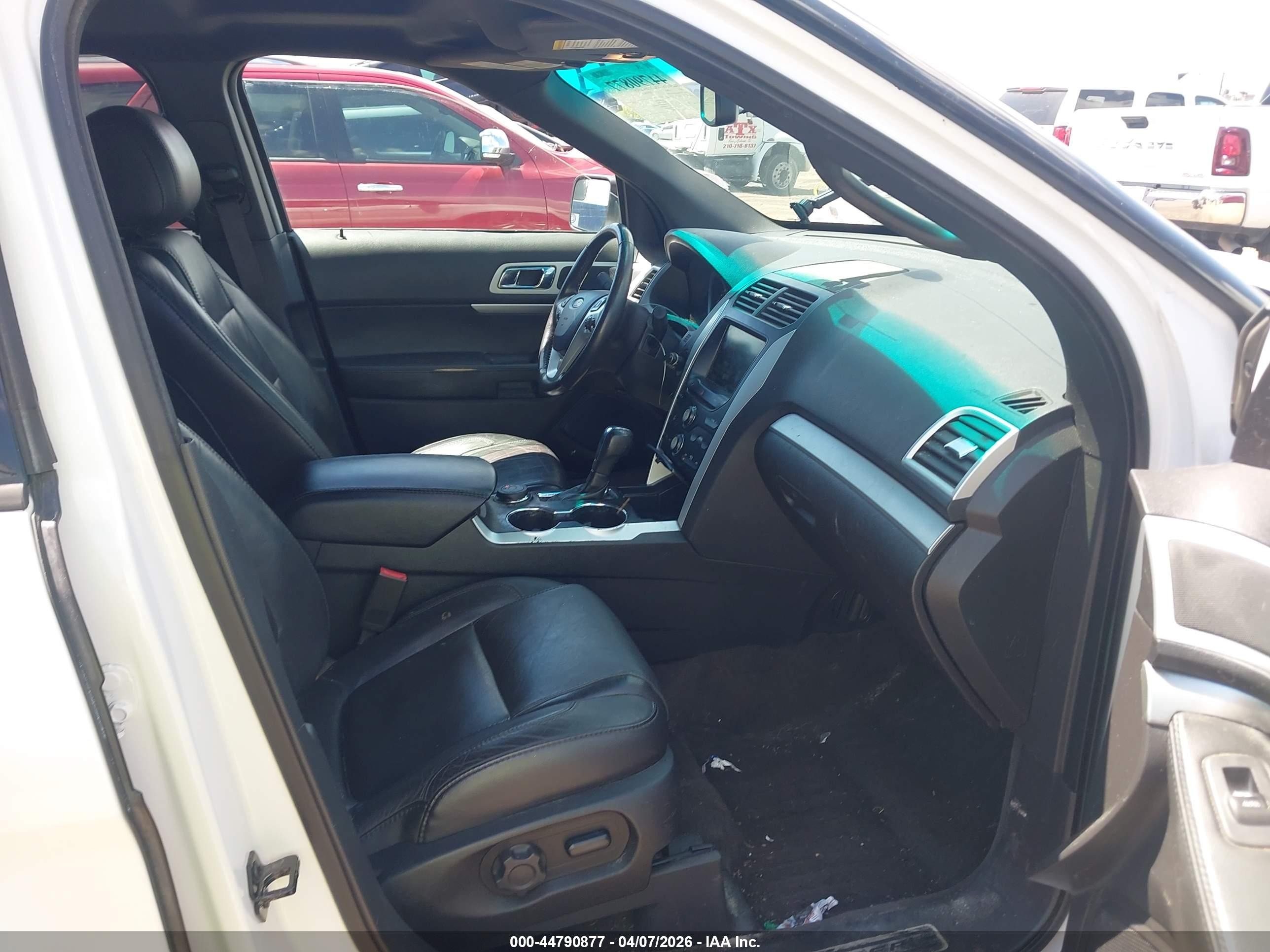 2015 Ford Explorer Xlt White vin: 1FM5K8D83FGA49994