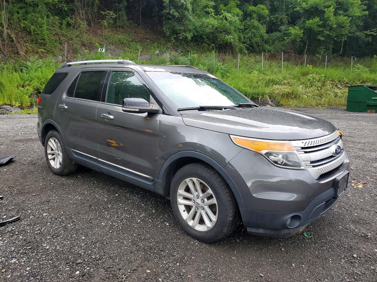 2015 Ford Explorer Xlt Серый vin: 1FM5K8D83FGA59876