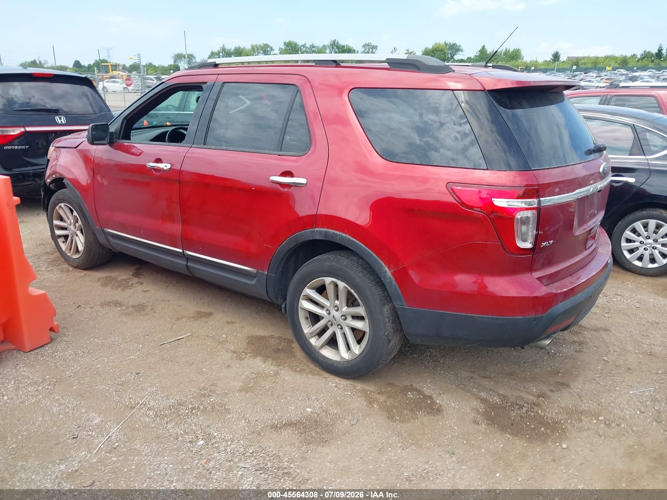 2015 Ford Explorer Xlt Red vin: 1FM5K8D83FGB15184