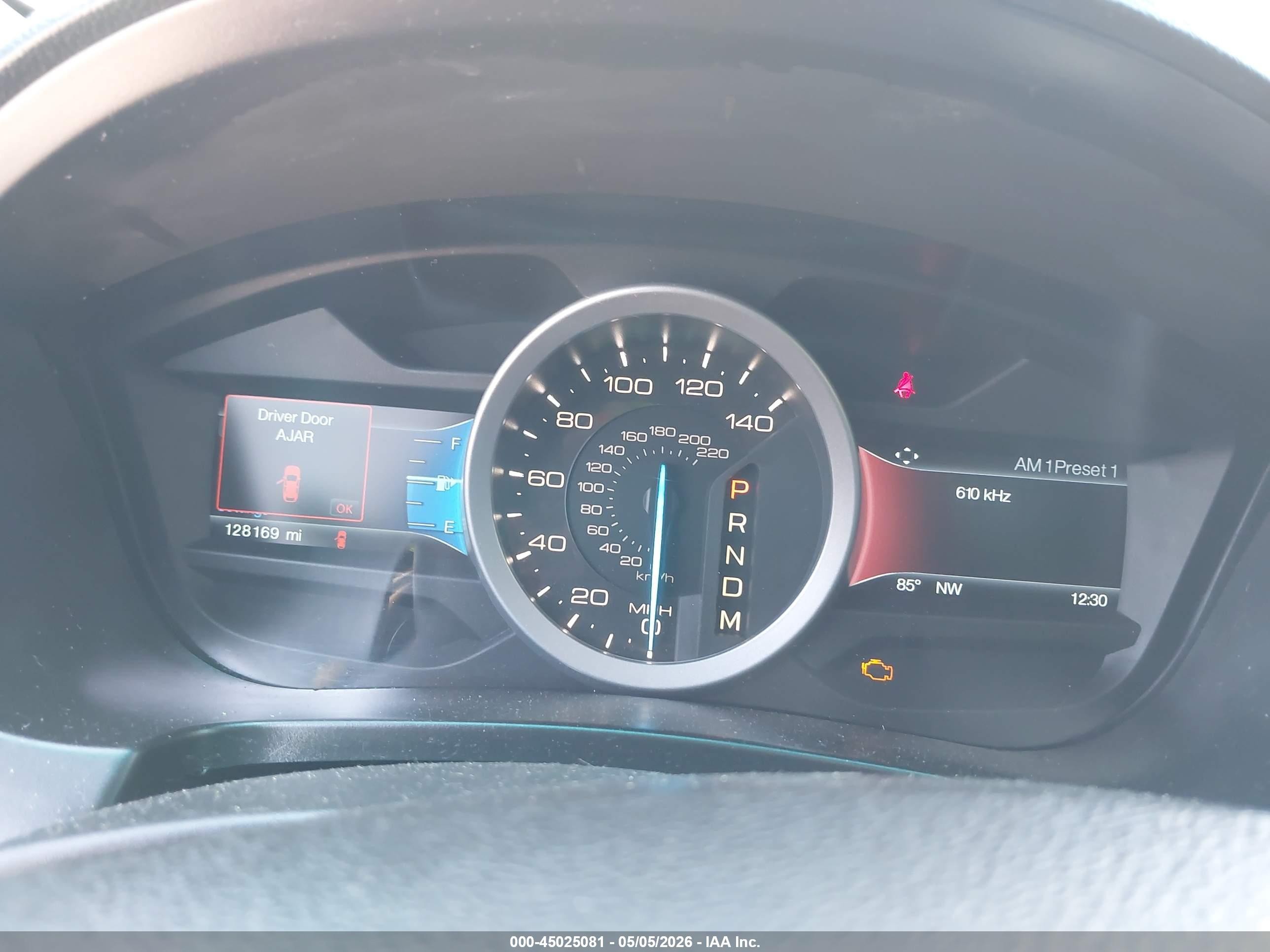 2015 Ford Explorer Xlt Белый vin: 1FM5K8D83FGB55121