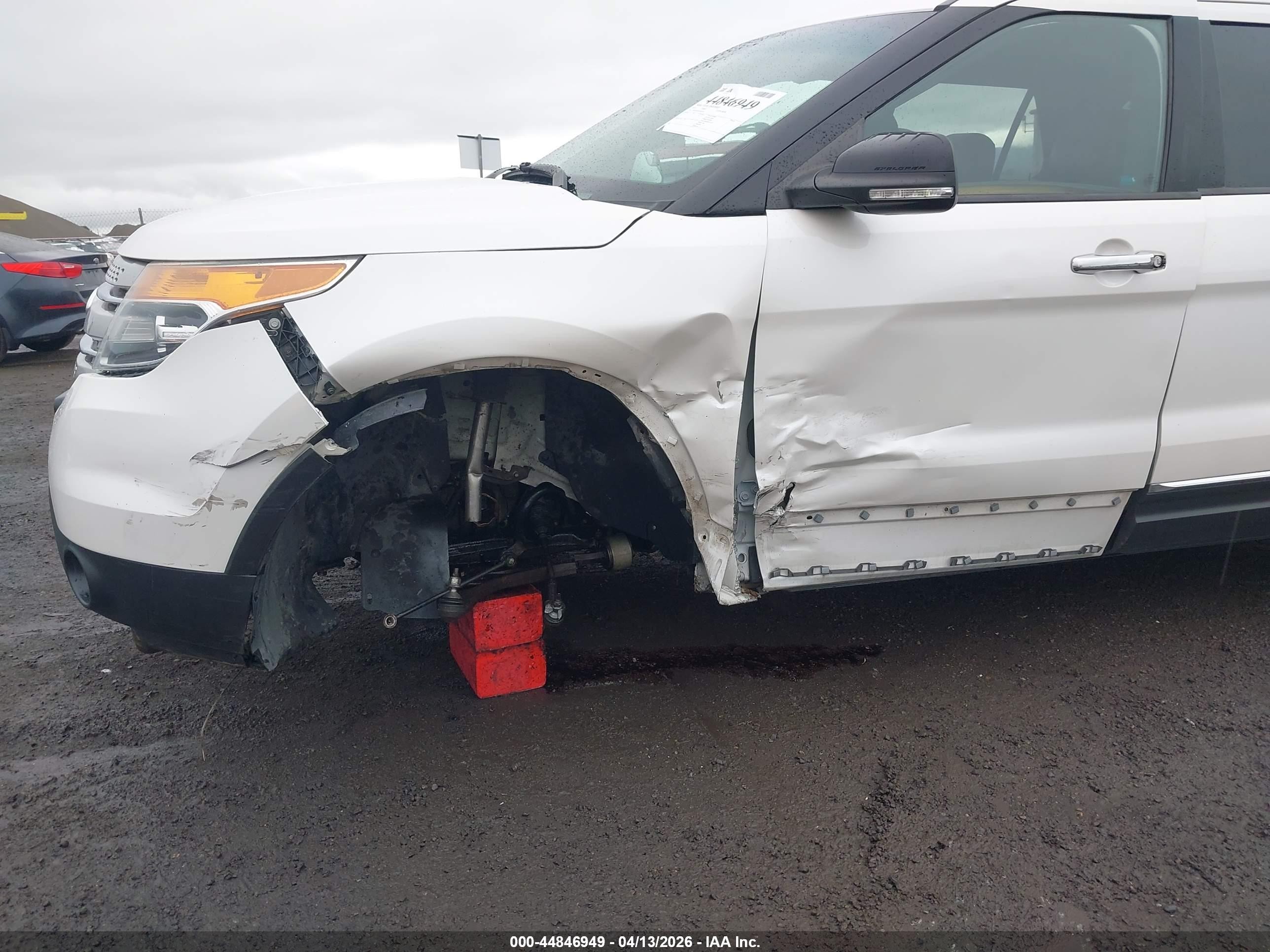 2015 Ford Explorer Xlt White vin: 1FM5K8D83FGB60397