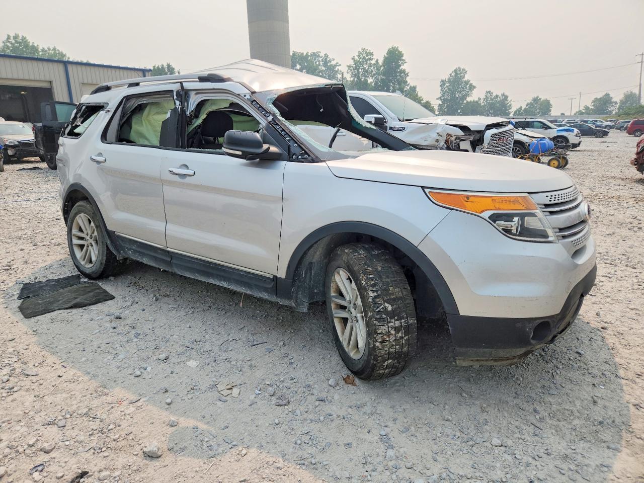 2015 Ford Explorer Xlt Silver vin: 1FM5K8D83FGB66099