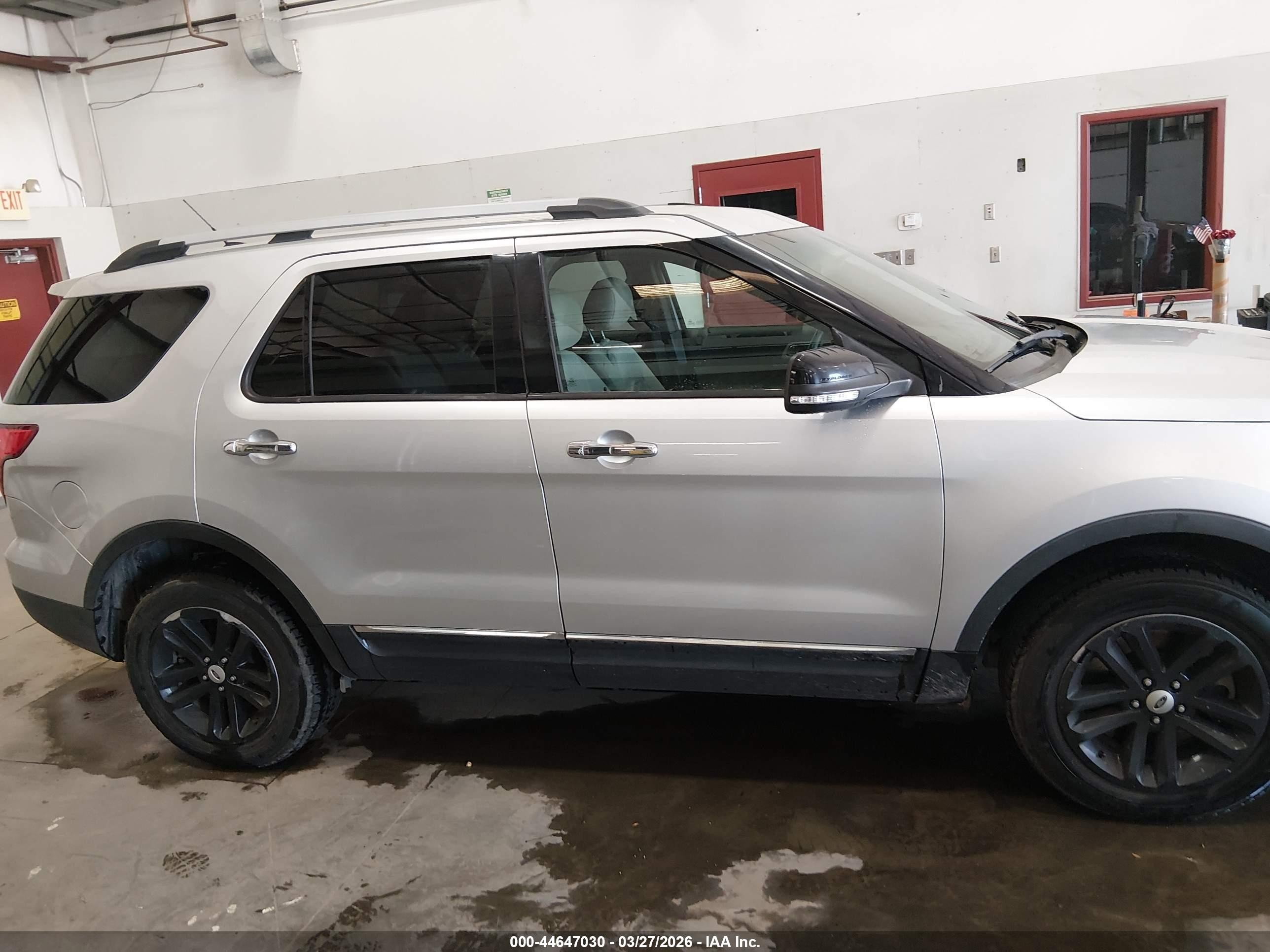 2015 Ford Explorer Xlt Gray vin: 1FM5K8D83FGC07590