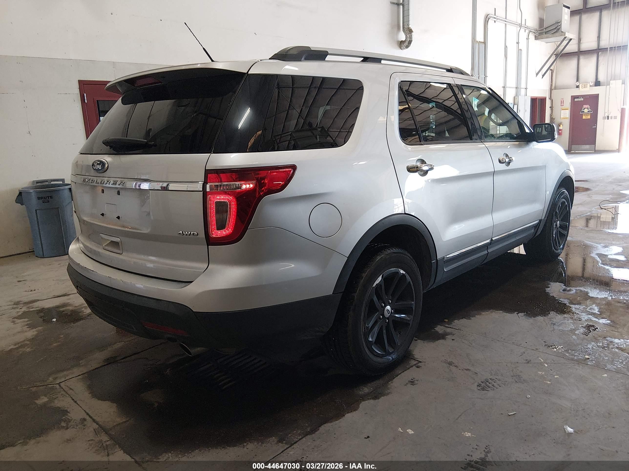 2015 Ford Explorer Xlt Gray vin: 1FM5K8D83FGC07590