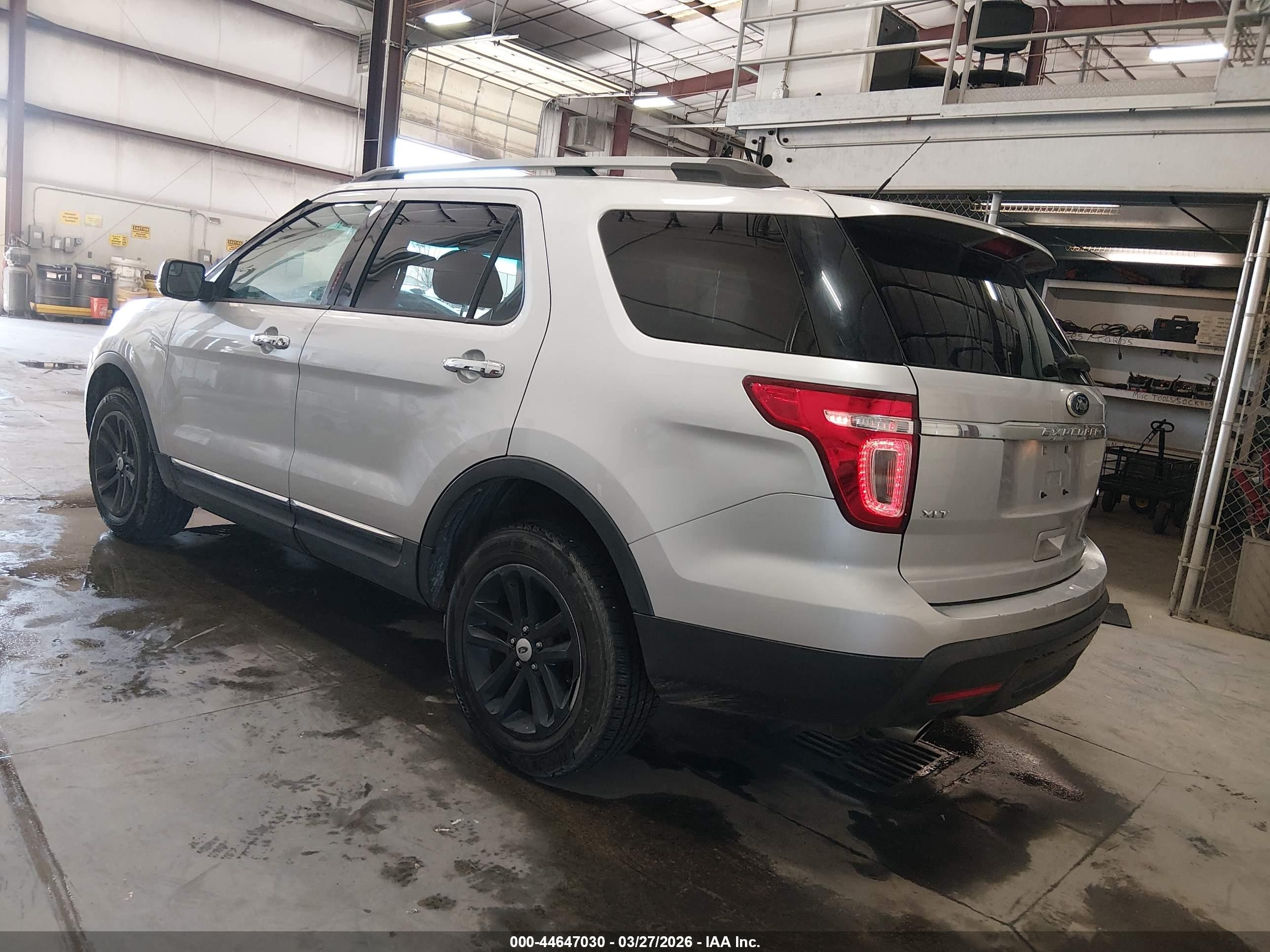 2015 Ford Explorer Xlt Gray vin: 1FM5K8D83FGC07590