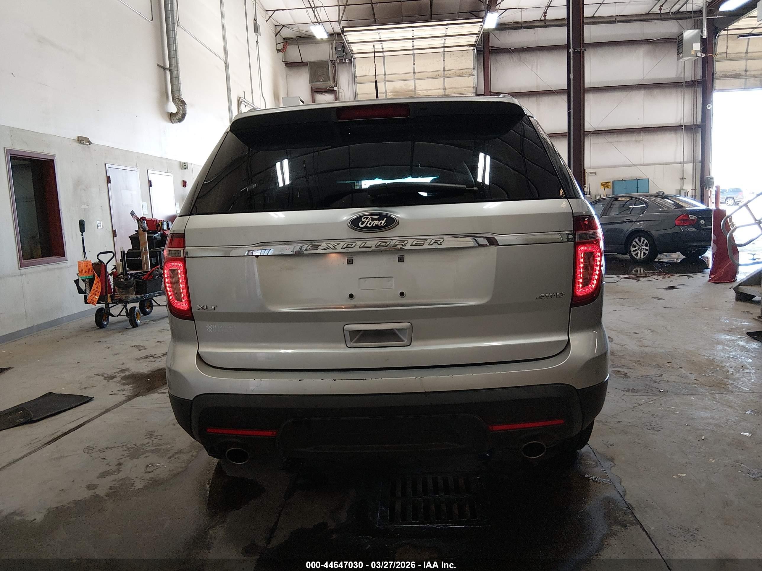 2015 Ford Explorer Xlt Gray vin: 1FM5K8D83FGC07590