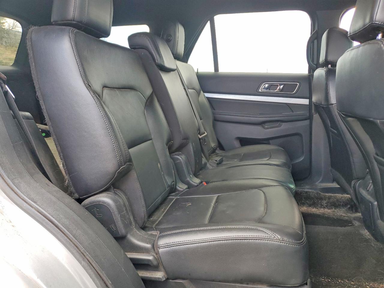 2016 Ford Explorer Xlt Silver vin: 1FM5K8D83GGA31559