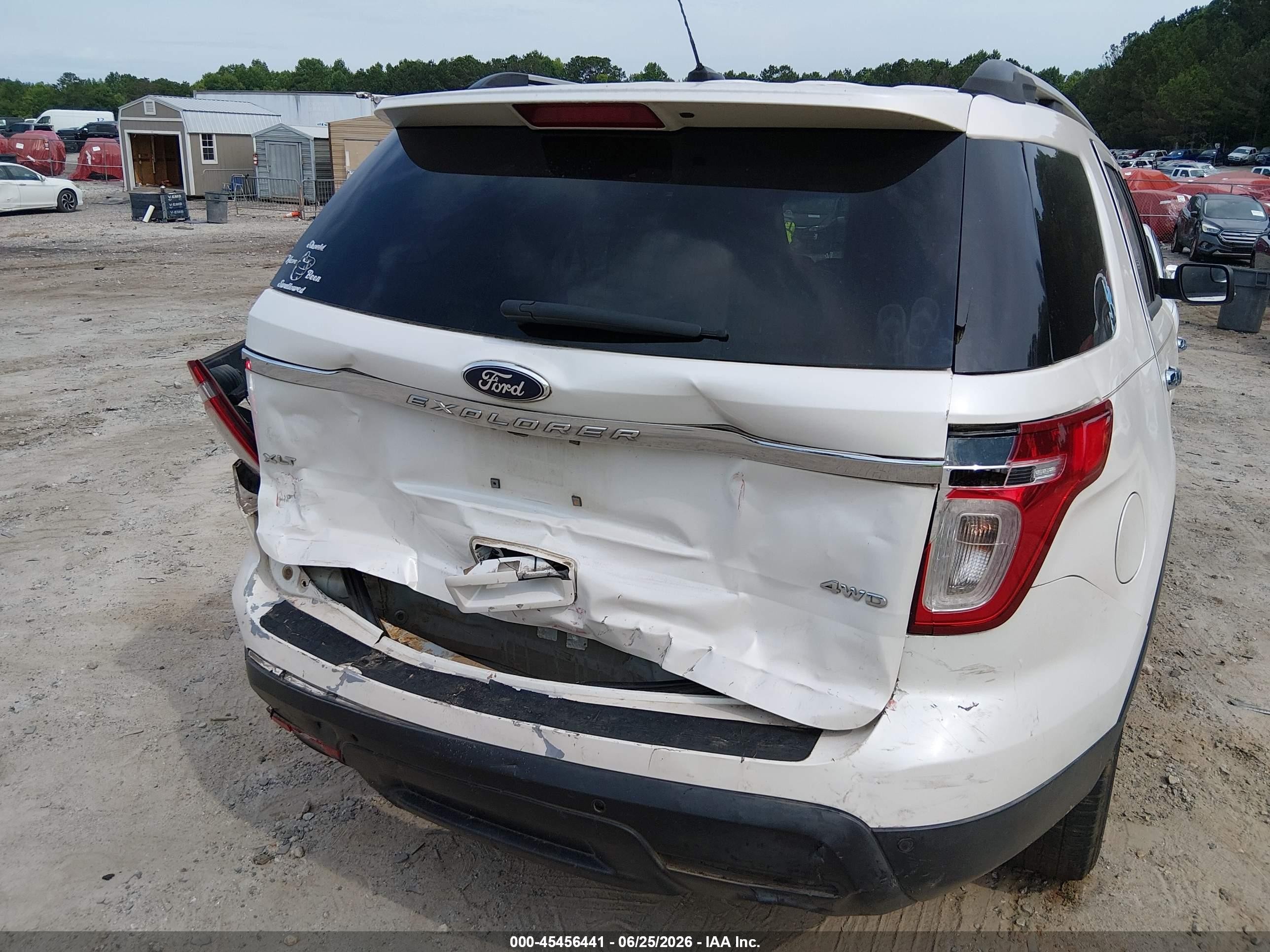 2013 Ford Explorer Xlt White vin: 1FM5K8D84DGA22784