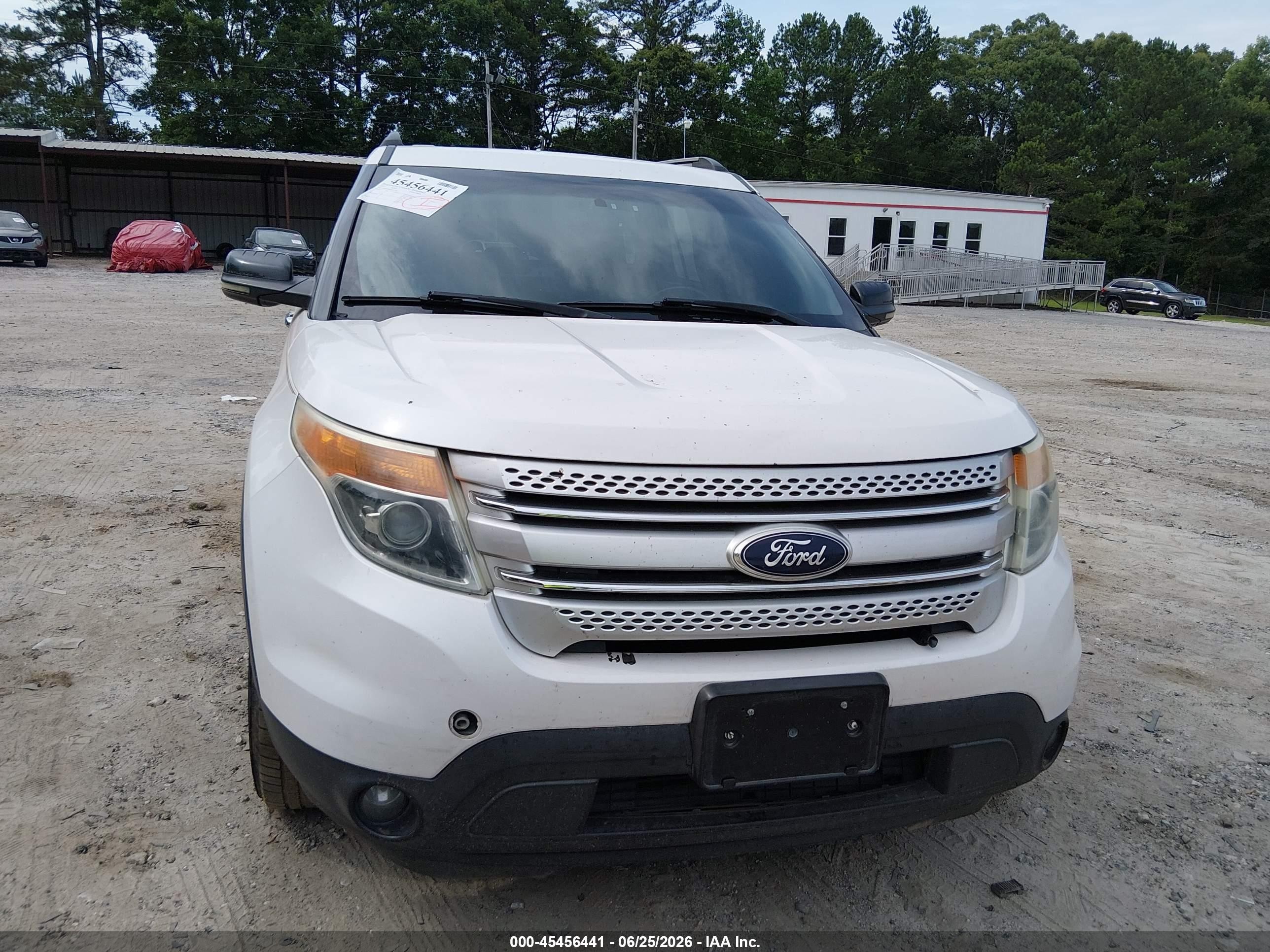 2013 Ford Explorer Xlt White vin: 1FM5K8D84DGA22784