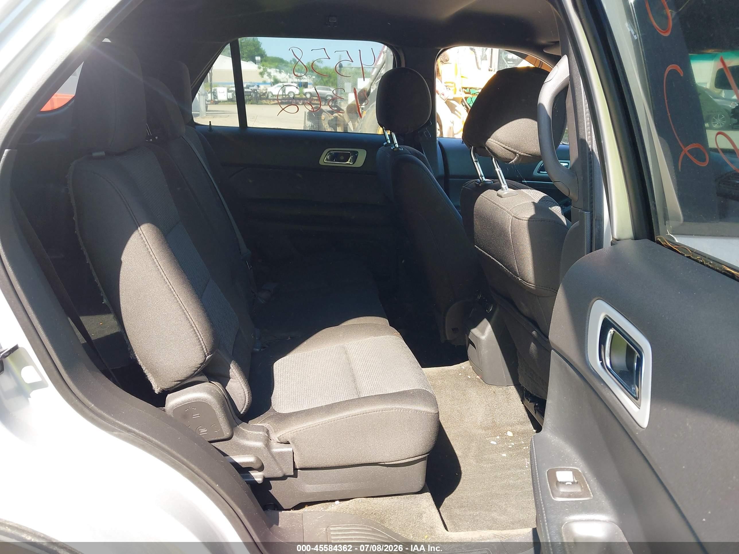 2013 Ford Explorer Xlt Silver vin: 1FM5K8D84DGA27211