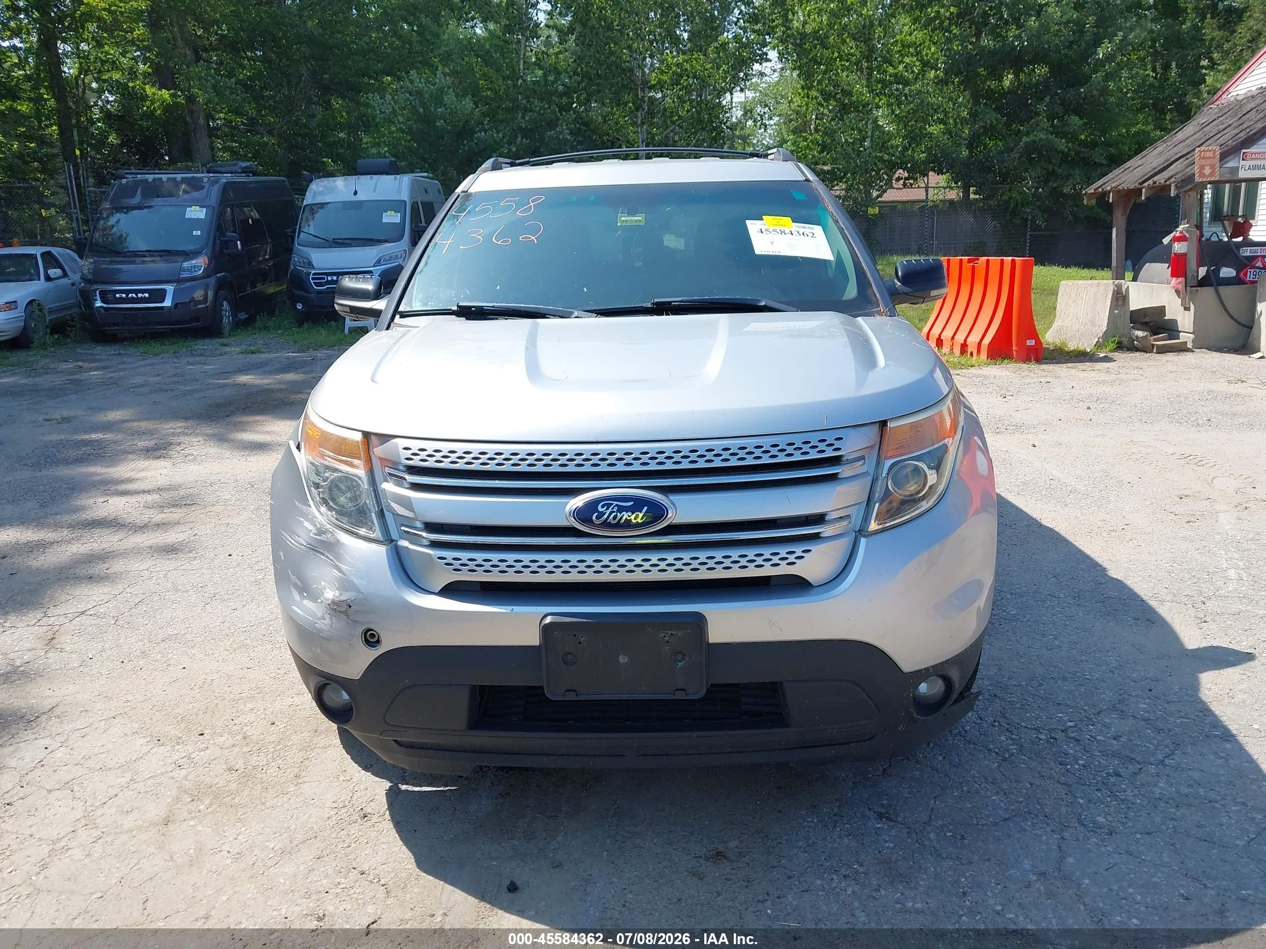 2013 Ford Explorer Xlt Silver vin: 1FM5K8D84DGA27211