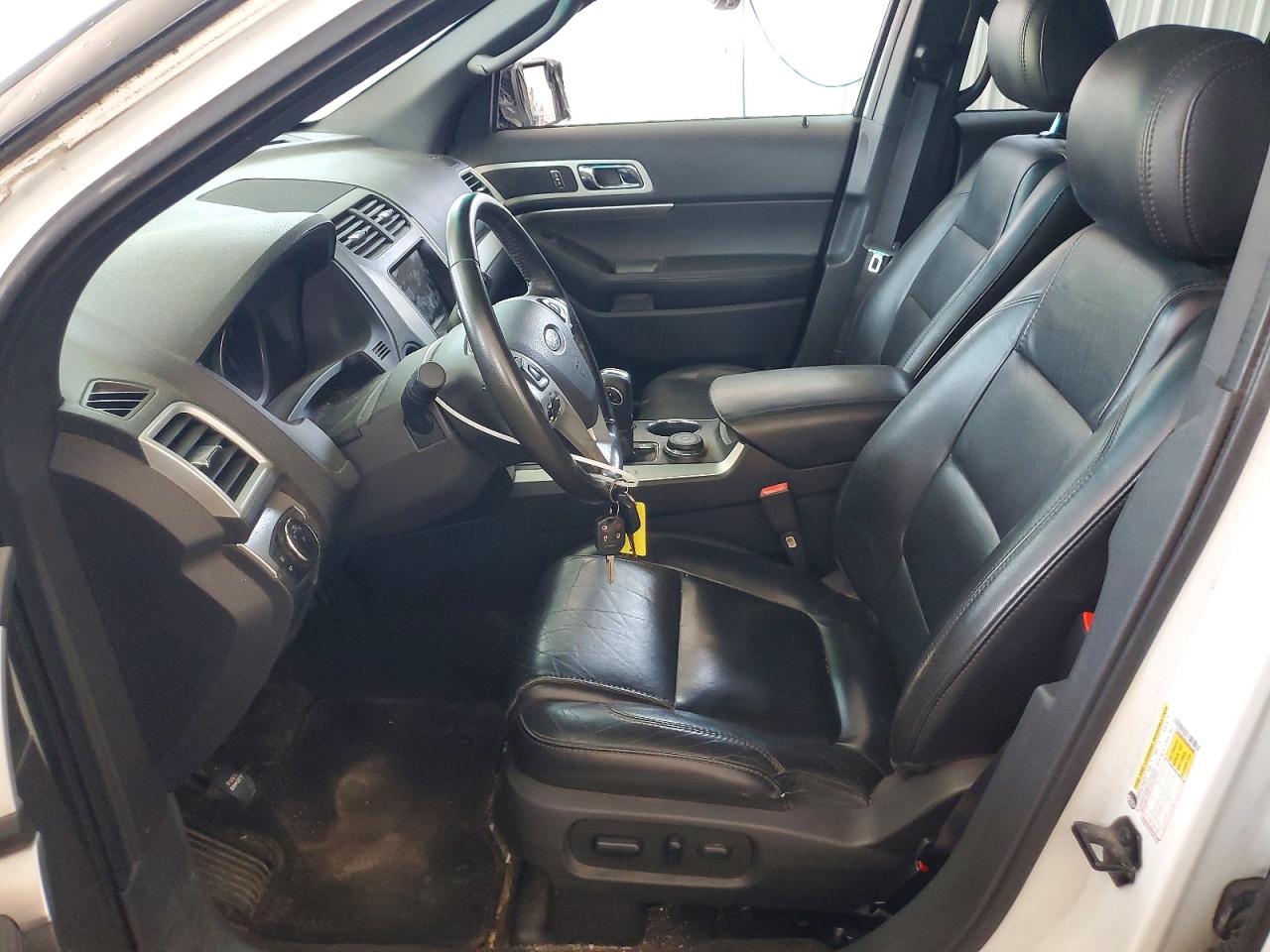 2013 Ford Explorer Xlt Белый vin: 1FM5K8D84DGA62086