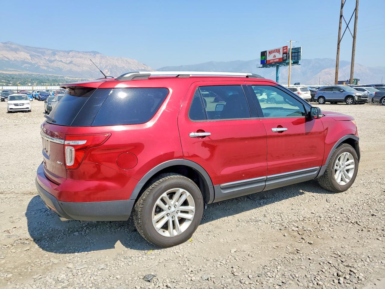 2013 Ford Explorer Red vin: 1FM5K8D84DGA76456