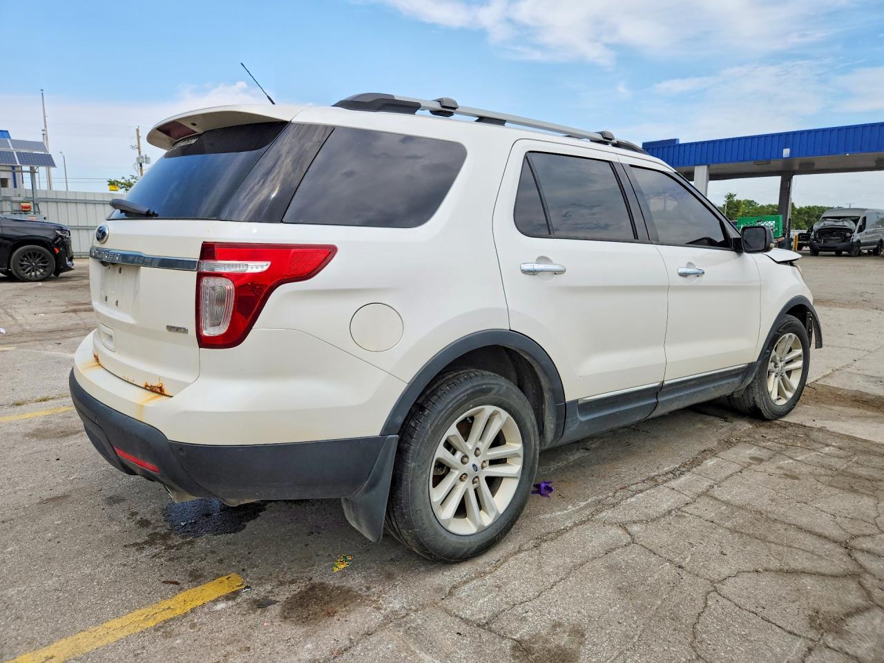 2013 Ford Explorer Xlt White vin: 1FM5K8D84DGA79146