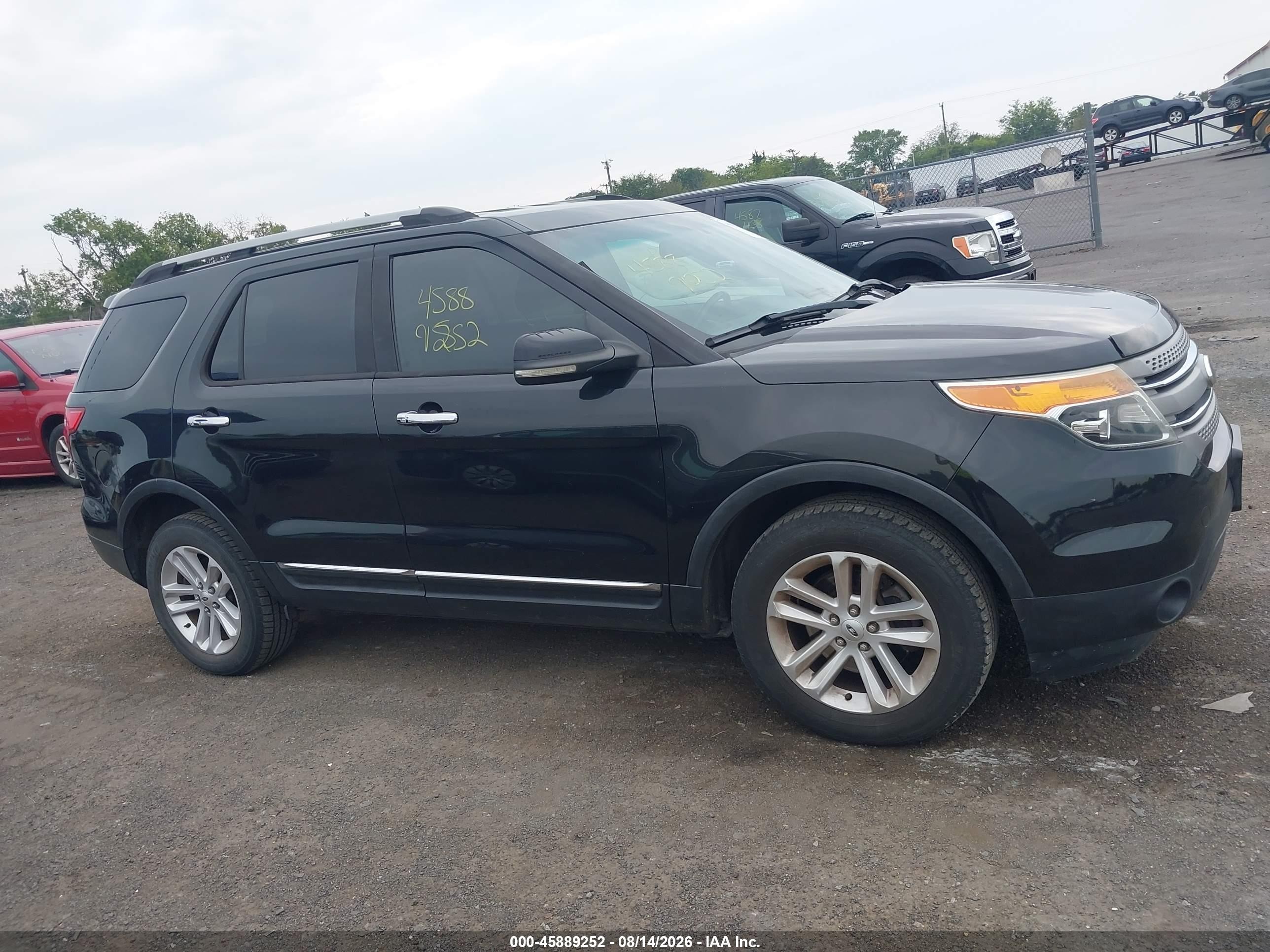 2013 Ford Explorer Xlt Black vin: 1FM5K8D84DGA82791