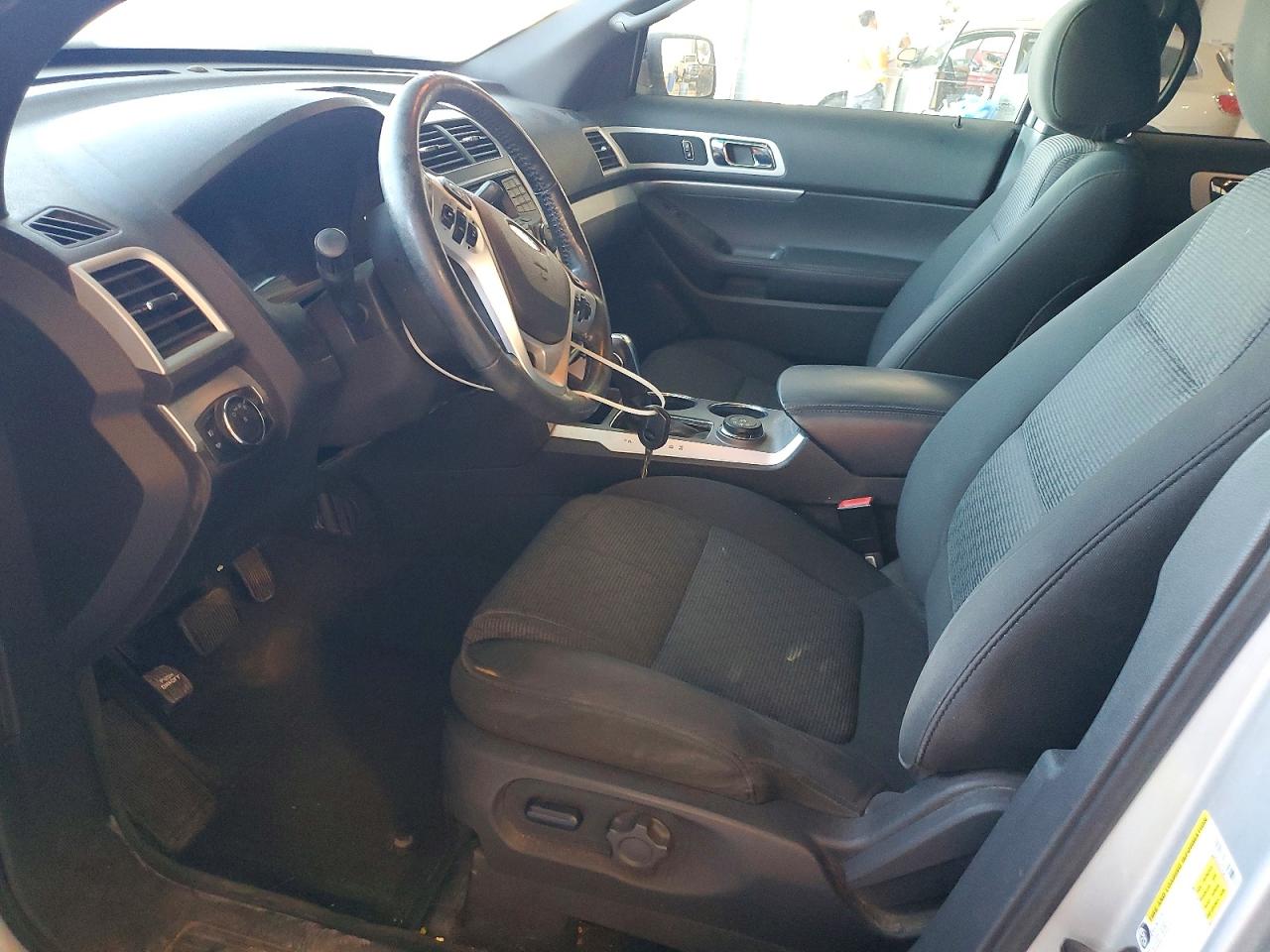 2013 Ford Explorer Xlt Silver vin: 1FM5K8D84DGB35604