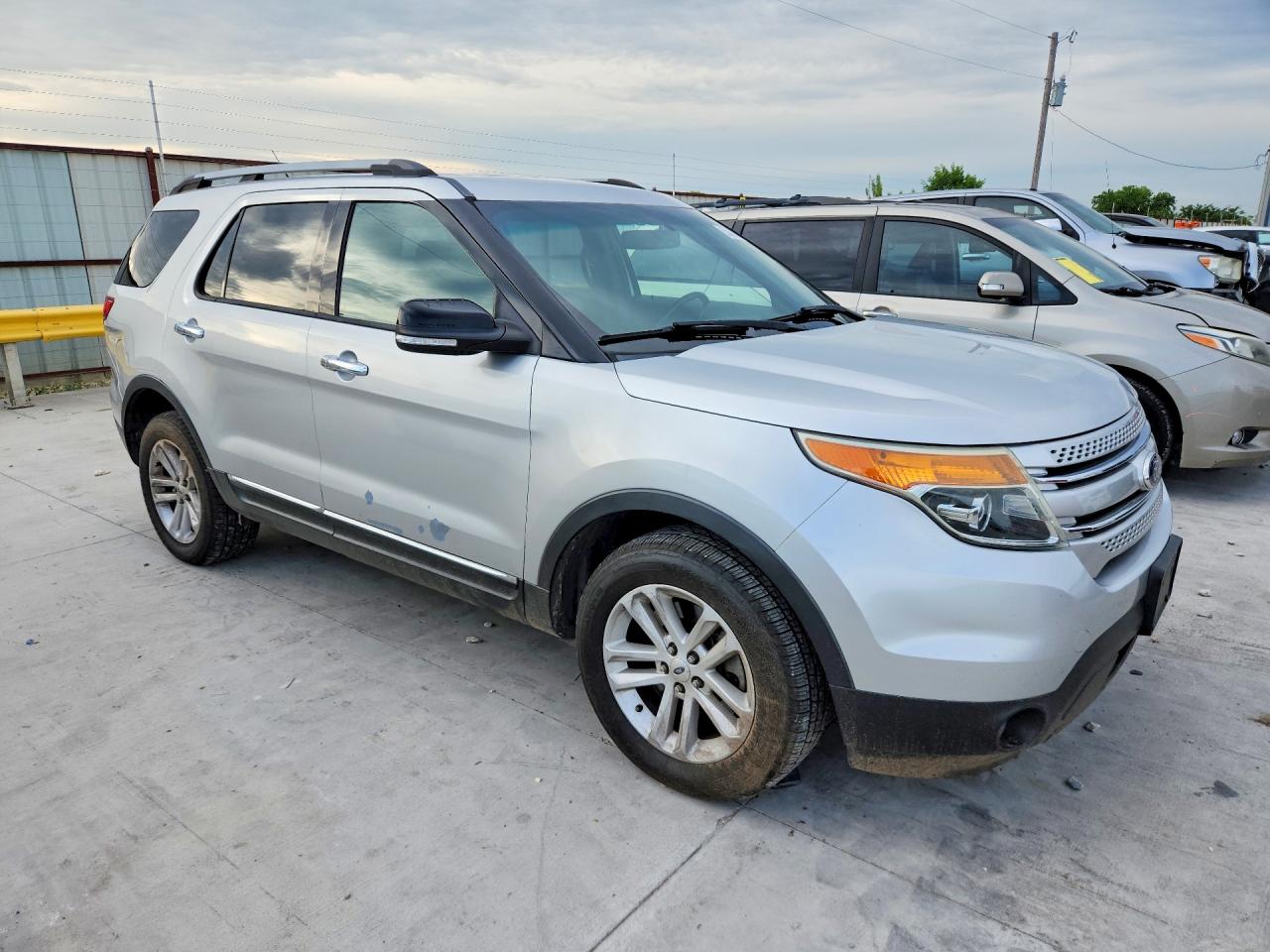 2013 Ford Explorer Xlt Silver vin: 1FM5K8D84DGC10690