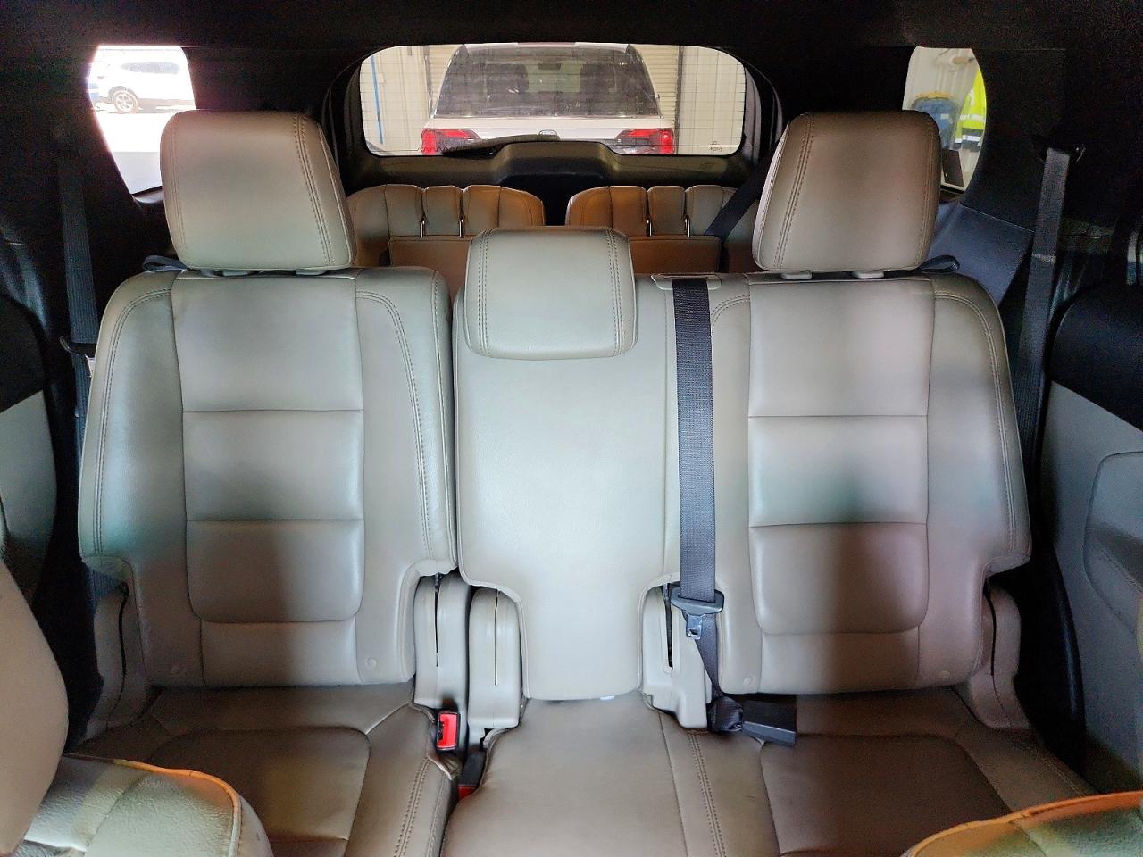 2013 Ford Explorer Xlt White vin: 1FM5K8D84DGC66824