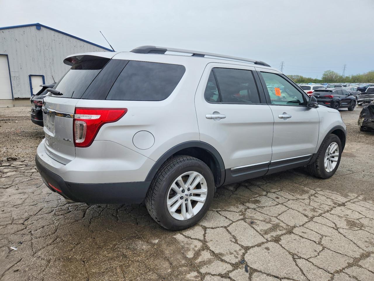 2013 Ford Explorer Xlt Silver vin: 1FM5K8D84DGC91318