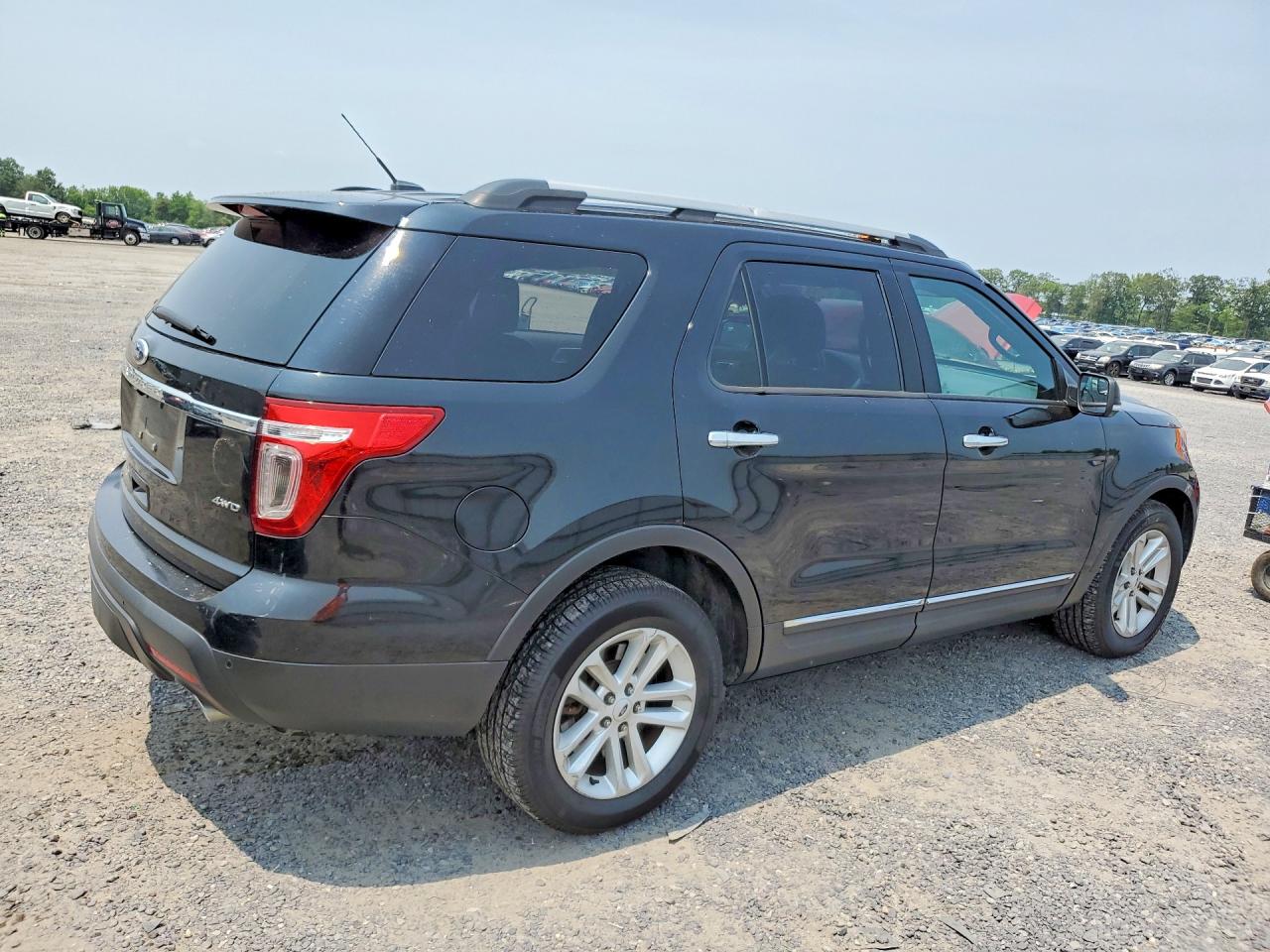 2014 Ford Explorer Xlt Black vin: 1FM5K8D84EGA01788