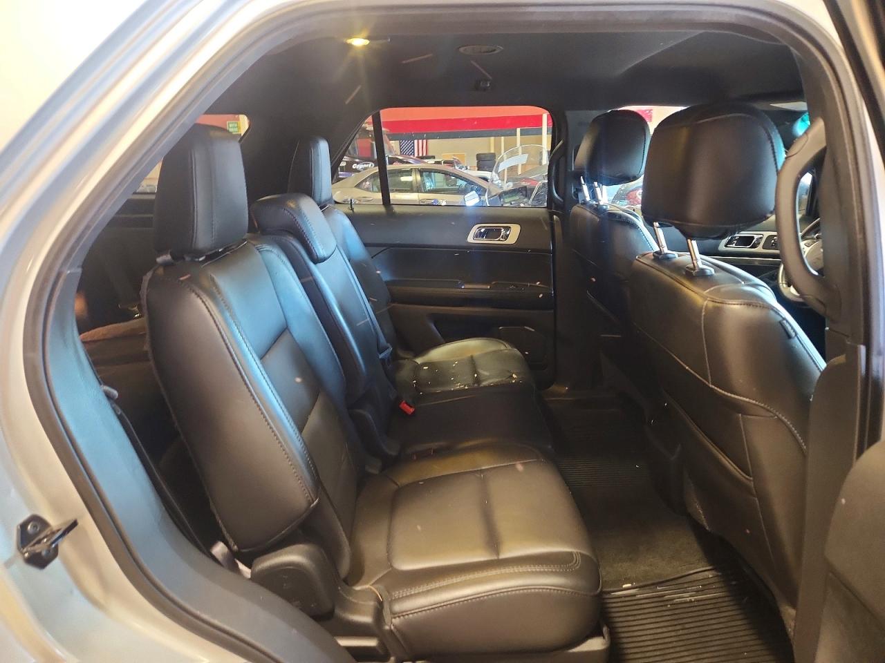 2014 Ford Explorer Xlt Silver vin: 1FM5K8D84EGC09122