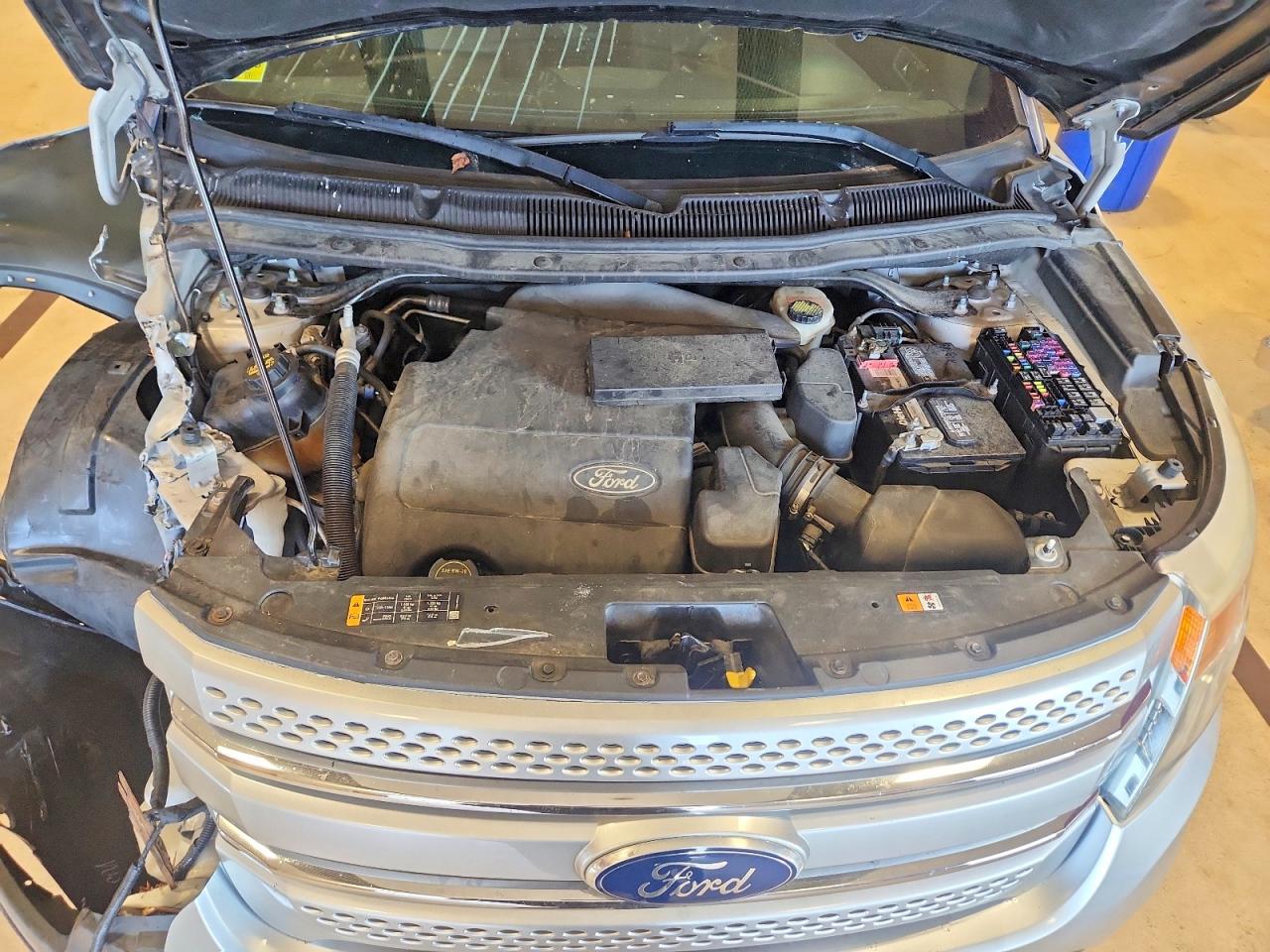 2014 Ford Explorer Xlt Silver vin: 1FM5K8D84EGC09122
