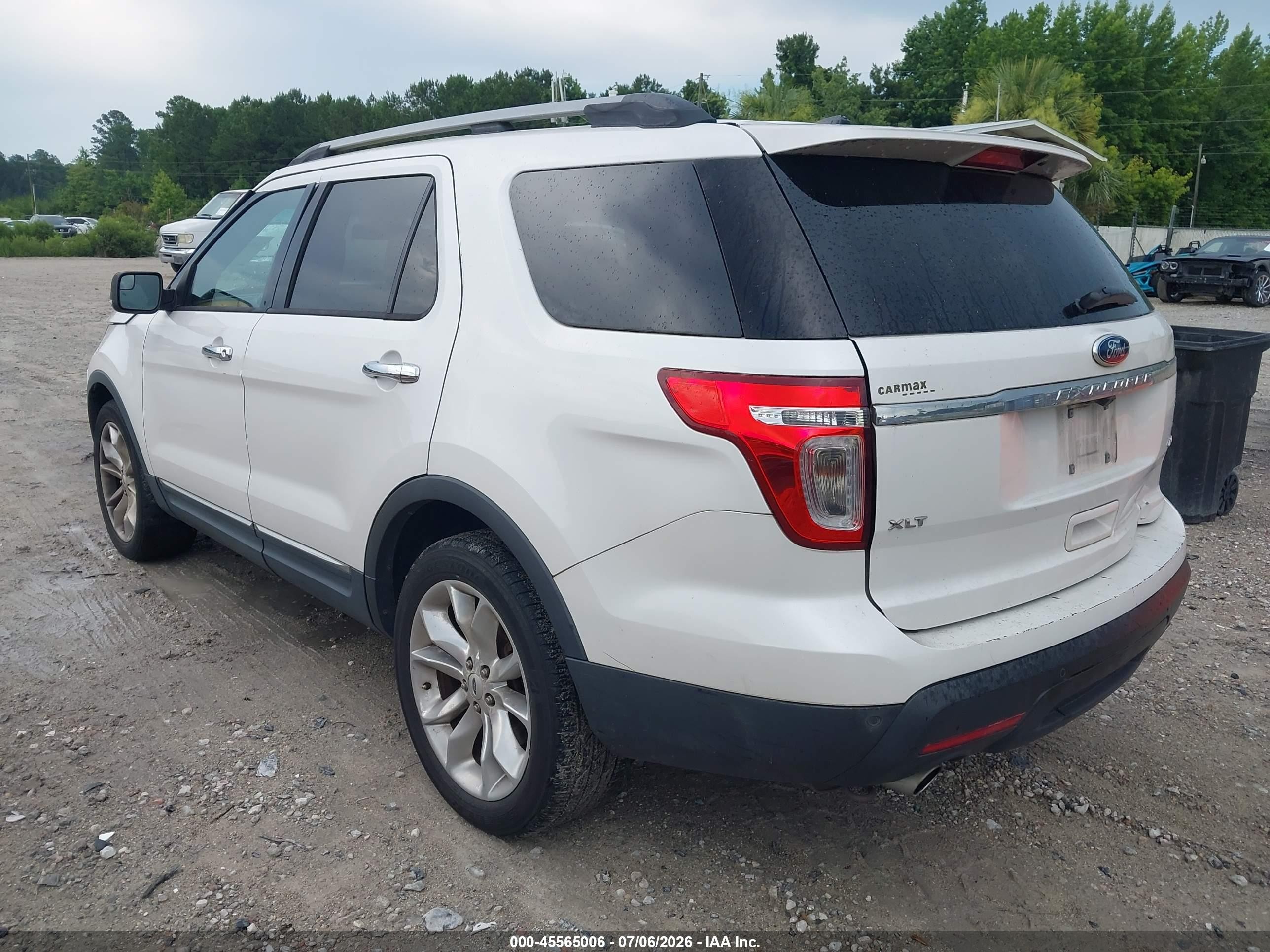 2014 Ford Explorer Xlt White vin: 1FM5K8D84EGC54206
