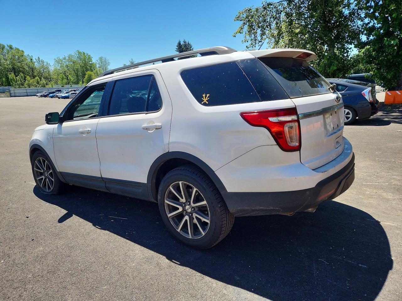 2015 Ford Explorer Xlt White vin: 1FM5K8D84FGA14221