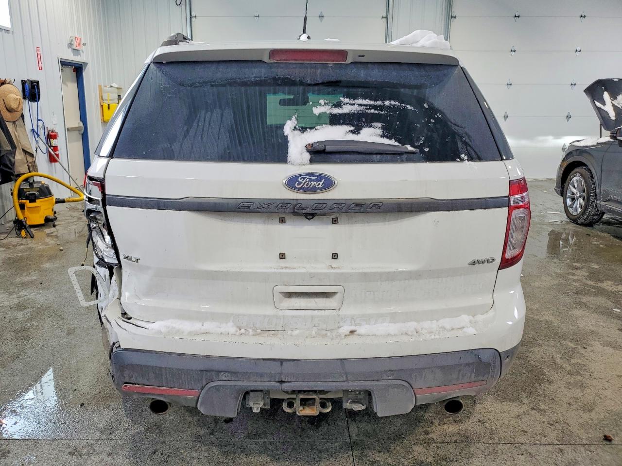 2015 Ford Explorer Xlt White vin: 1FM5K8D84FGA25736