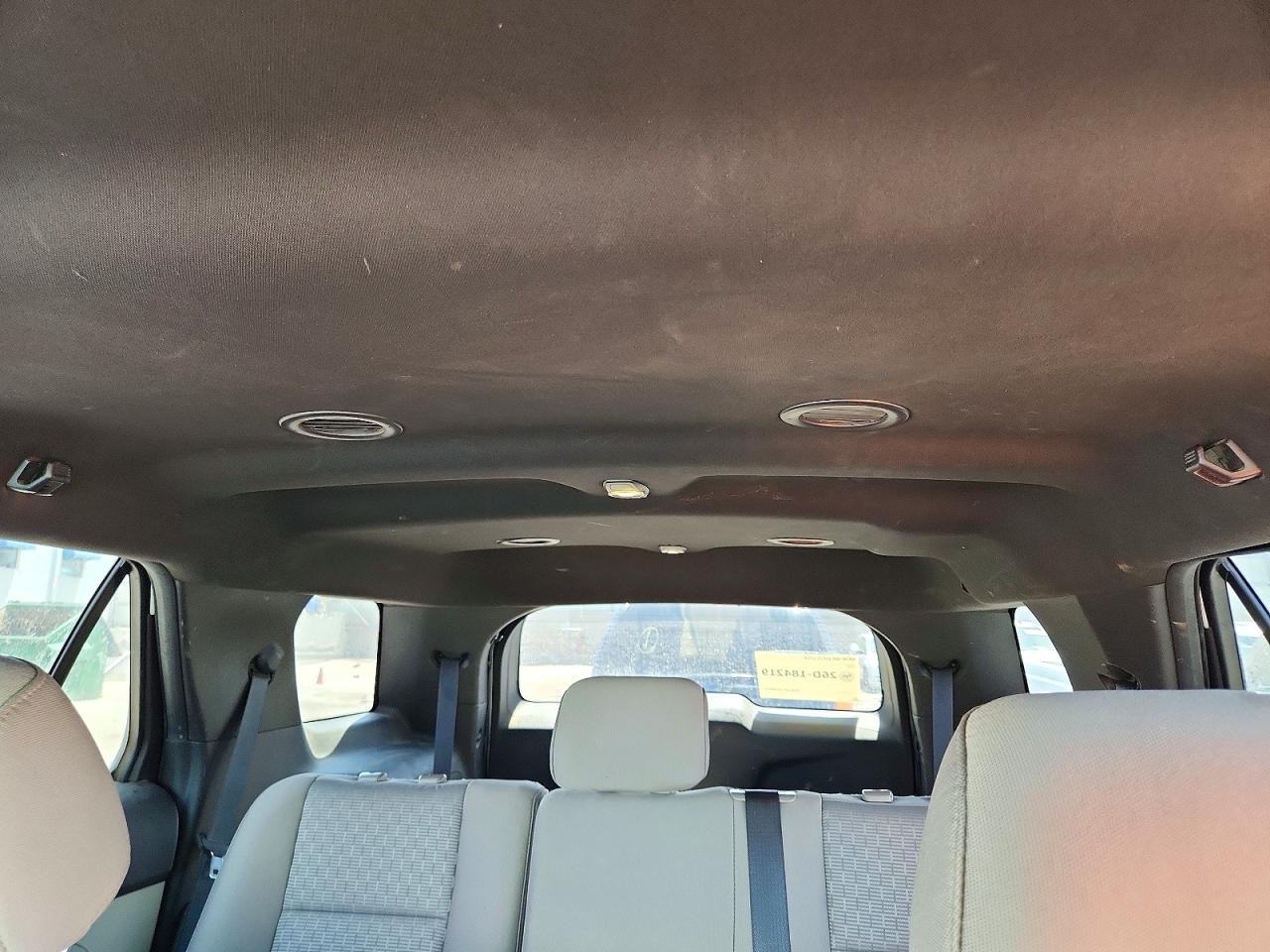 2015 Ford Explorer Xlt White vin: 1FM5K8D84FGA88884