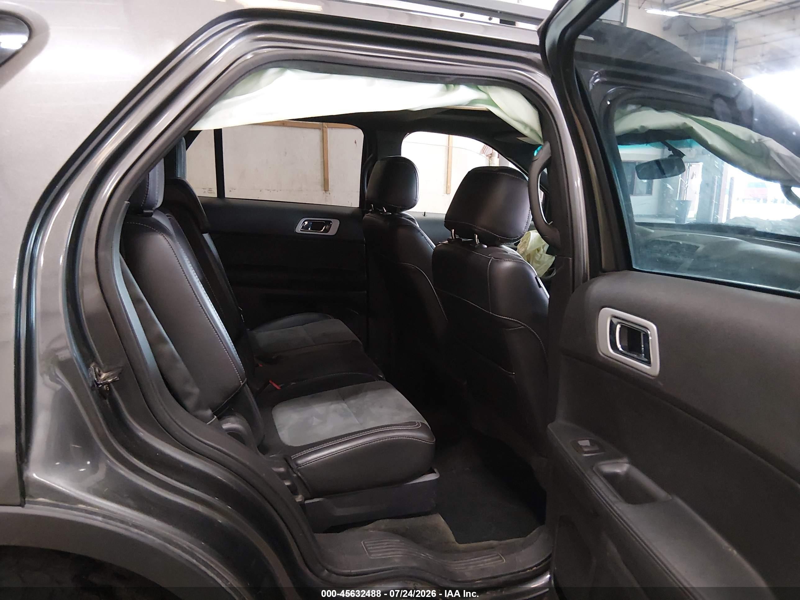 2015 Ford Explorer Xlt Серый vin: 1FM5K8D84FGC05539