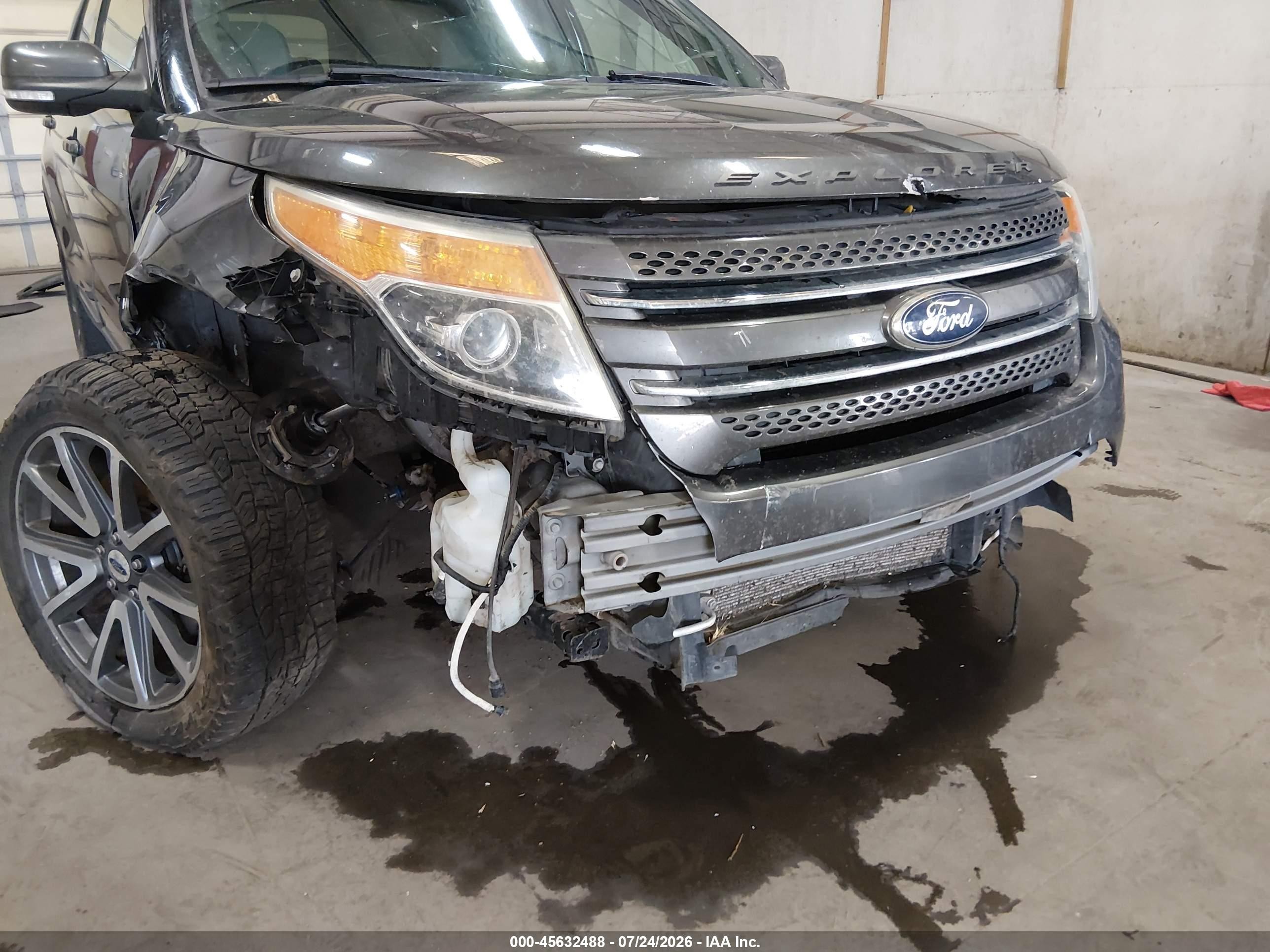 2015 Ford Explorer Xlt Серый vin: 1FM5K8D84FGC05539