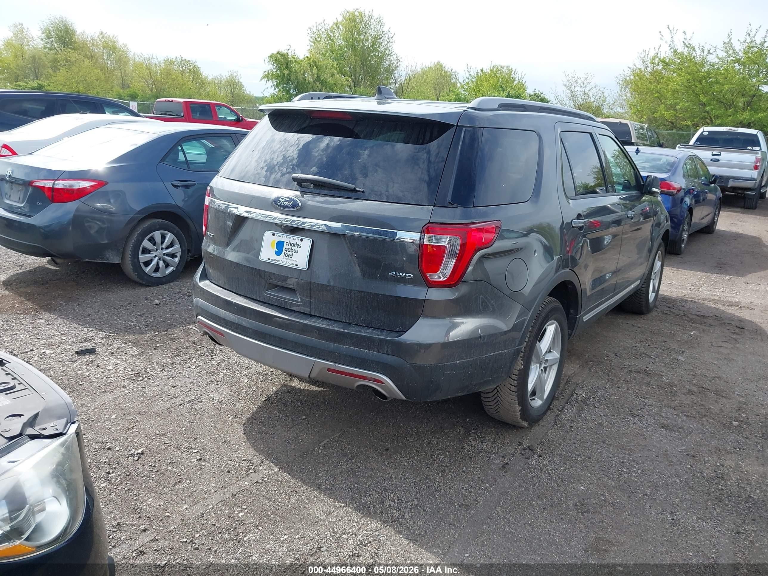 2017 Ford Explorer Xlt Серый vin: 1FM5K8D84HGC52668