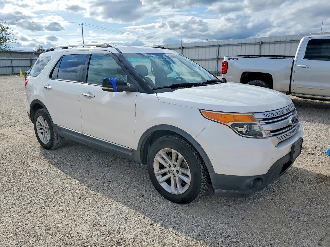 2013 Ford Explorer Xlt White vin: 1FM5K8D85DGA50660