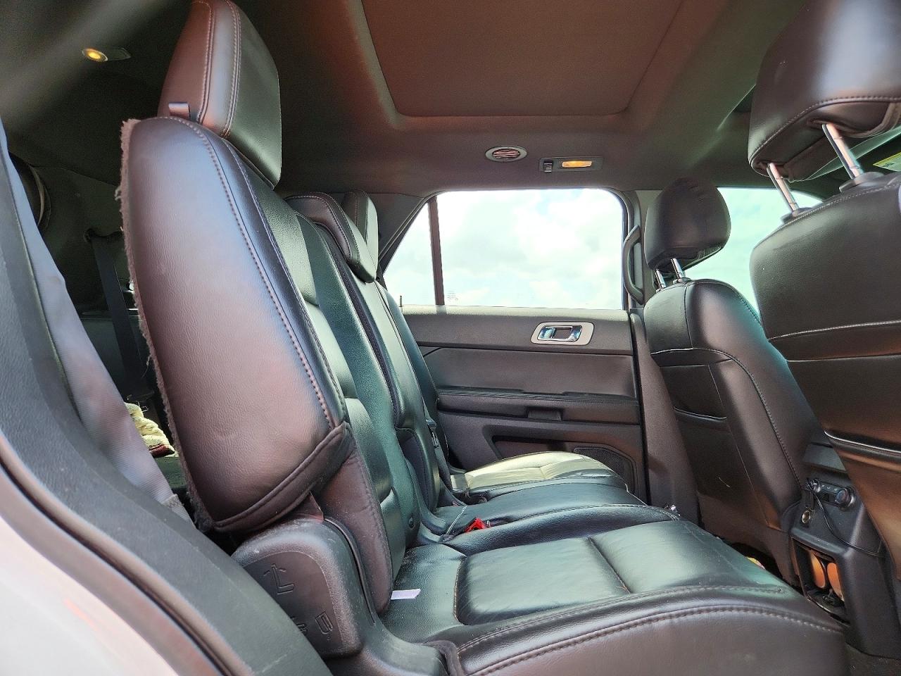 2013 Ford Explorer Xlt White vin: 1FM5K8D85DGB02787