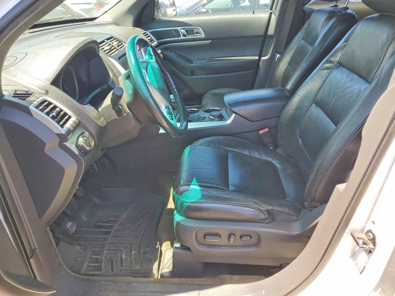 2013 Ford Explorer Xlt White vin: 1FM5K8D85DGC06292