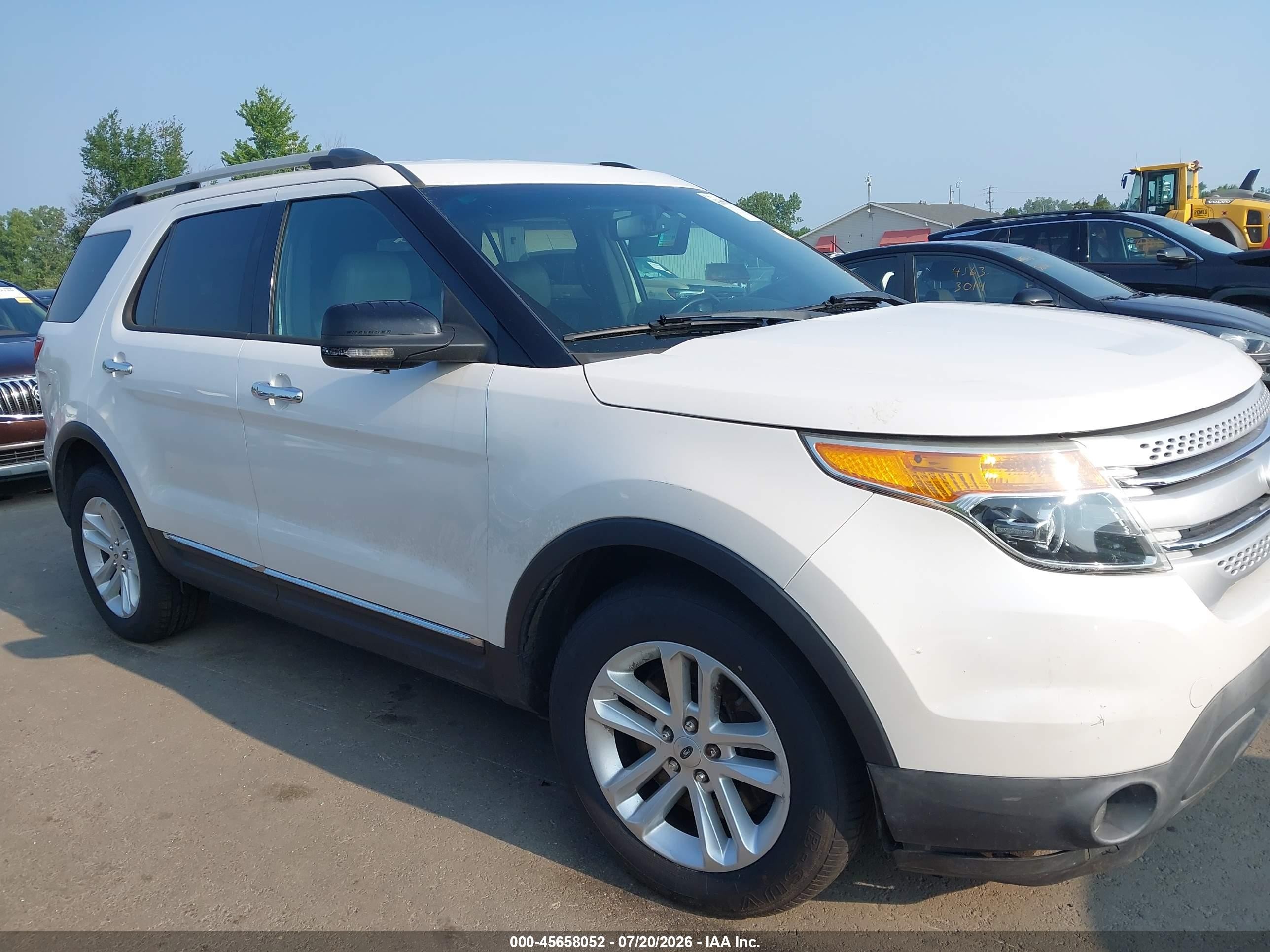 2013 Ford Explorer Xlt White vin: 1FM5K8D85DGC78660