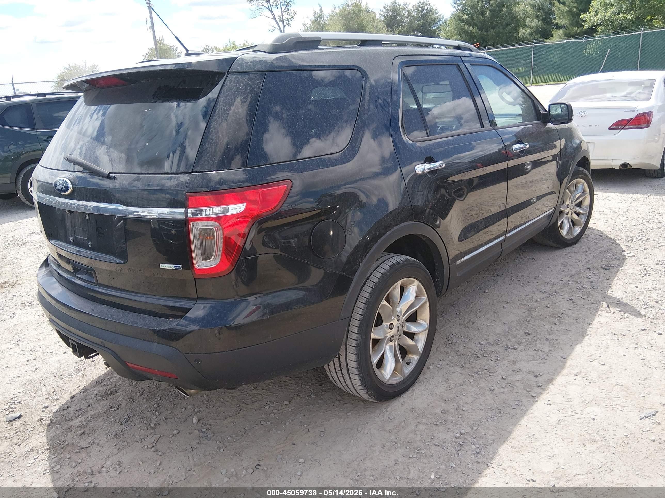 2014 Ford Explorer Xlt Black vin: 1FM5K8D85EGA02707