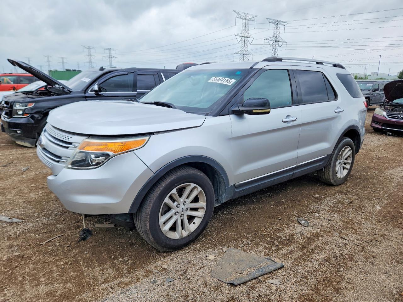 2014 Ford Explorer Xlt Серебряный vin: 1FM5K8D85EGA47856