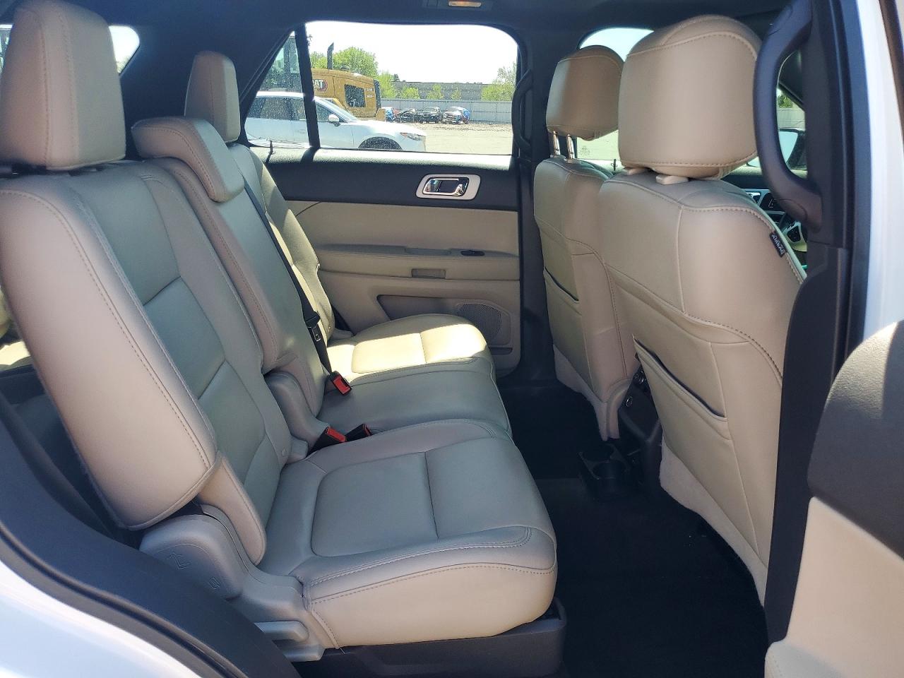 2014 Ford Explorer Xlt White vin: 1FM5K8D85EGB28159