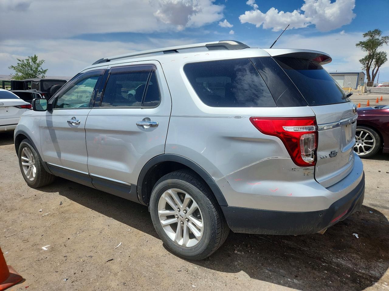 2014 Ford Explorer Xlt Silver vin: 1FM5K8D85EGC07055