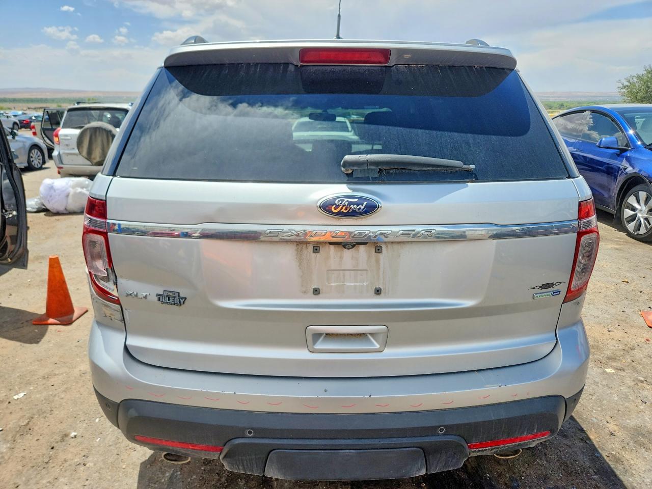 2014 Ford Explorer Xlt Silver vin: 1FM5K8D85EGC07055