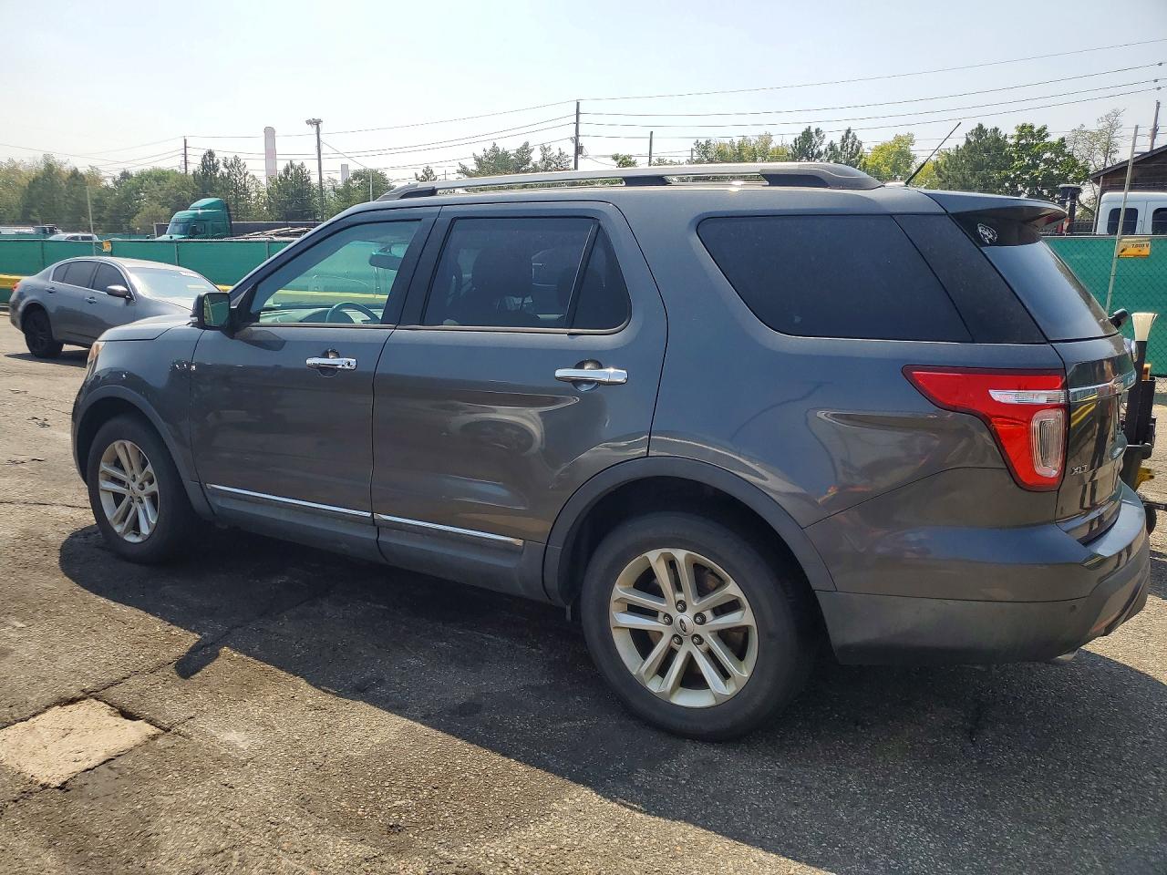 2015 Ford Explorer Xlt Угольный vin: 1FM5K8D85FGA68451
