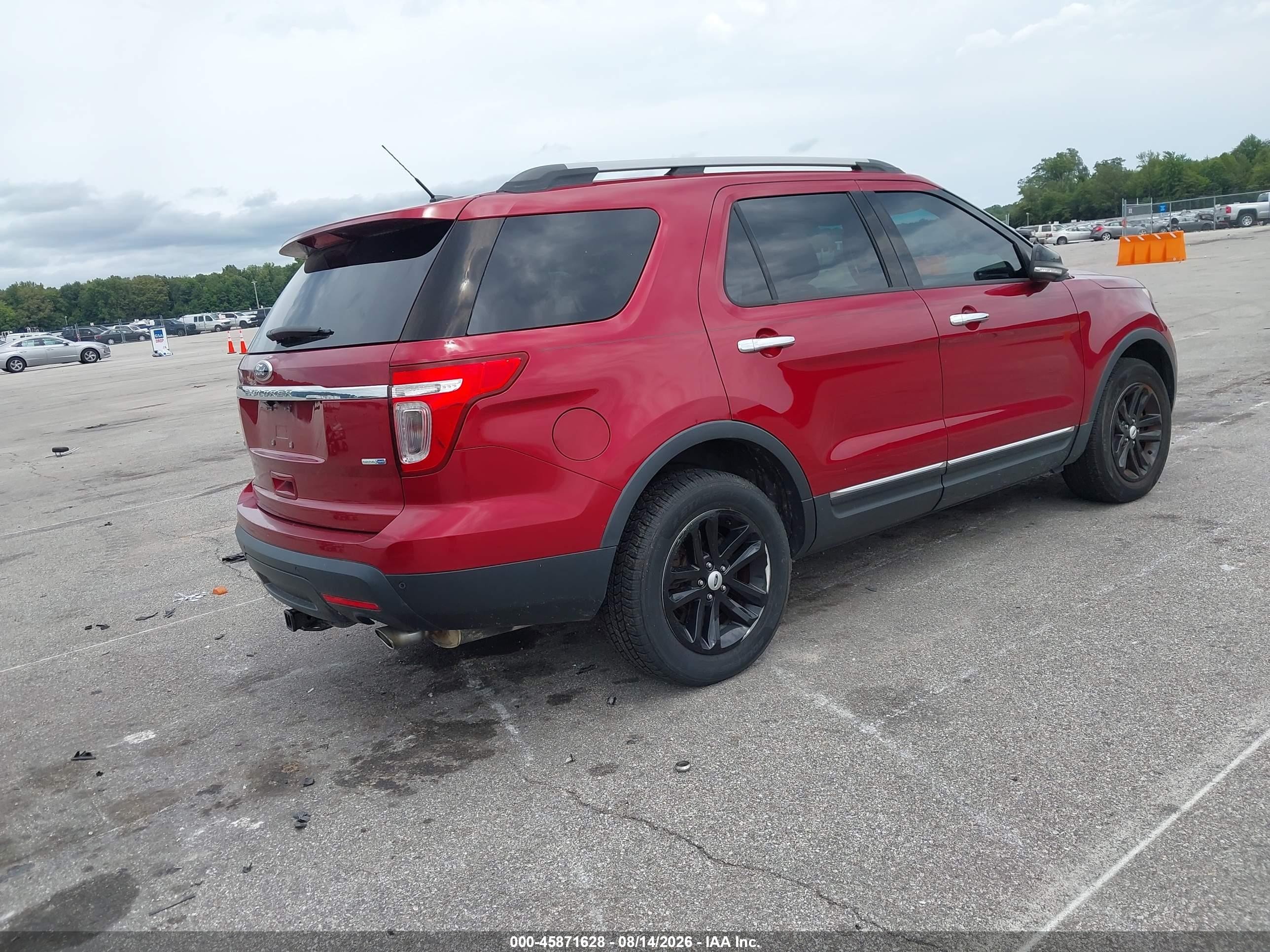 2015 Ford Explorer Xlt Red vin: 1FM5K8D85FGB11041