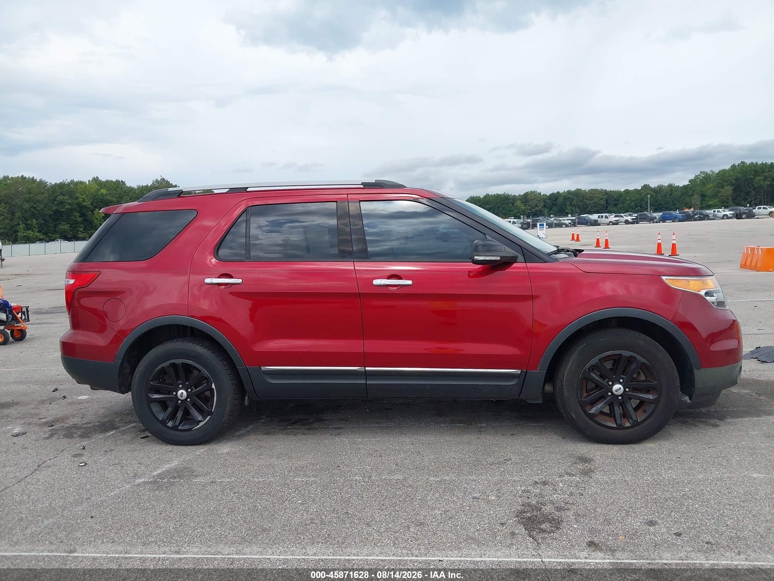2015 Ford Explorer Xlt Red vin: 1FM5K8D85FGB11041
