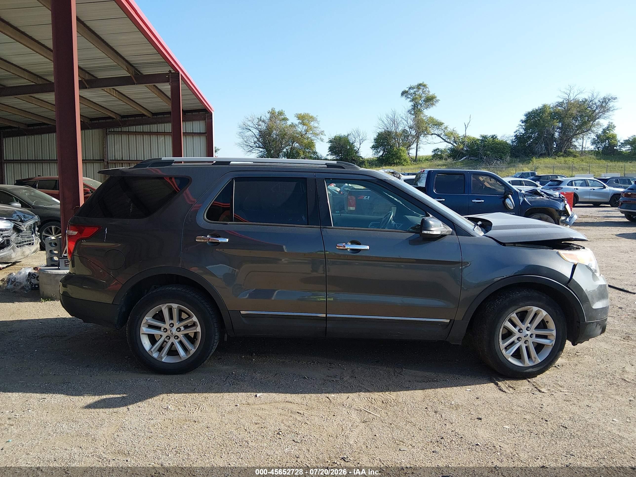 2015 Ford Explorer Xlt Gray vin: 1FM5K8D85FGB49790