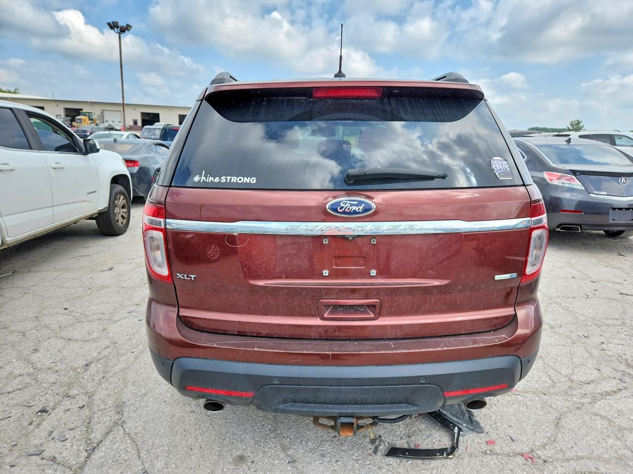 2015 Ford Explorer Xlt Burgundy vin: 1FM5K8D85FGB95393