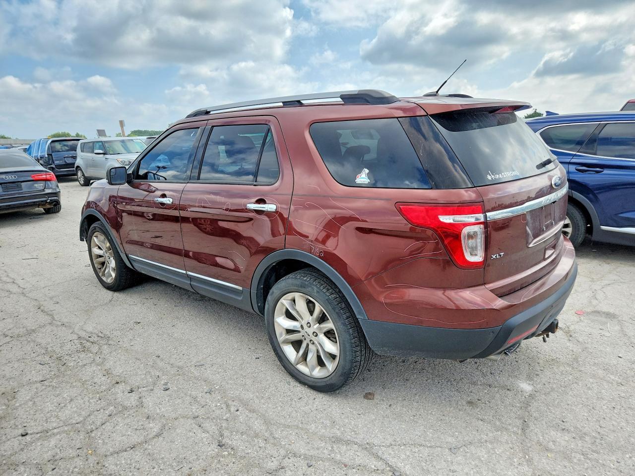 2015 Ford Explorer Xlt Burgundy vin: 1FM5K8D85FGB95393