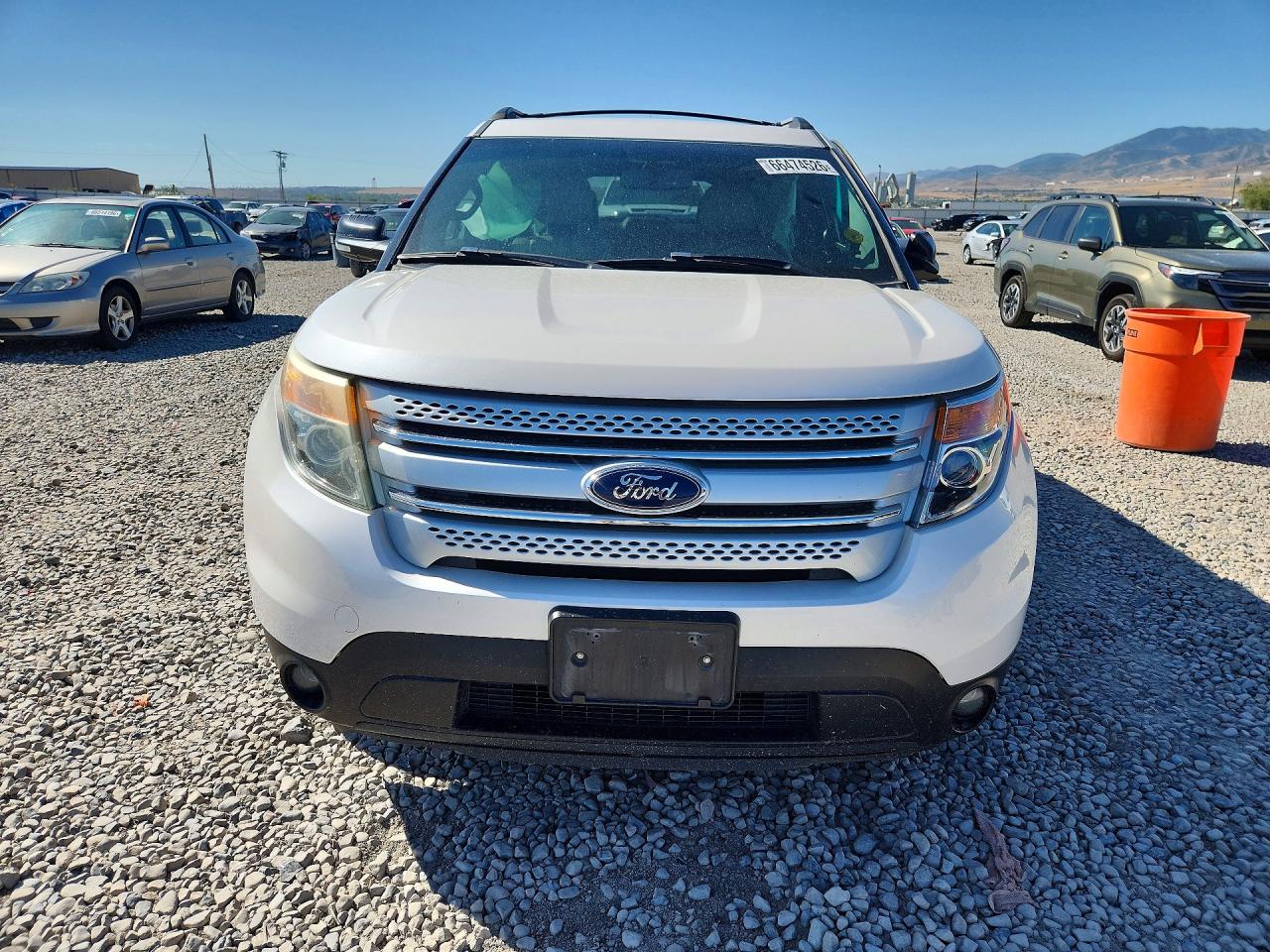 2015 Ford Explorer Xlt White vin: 1FM5K8D85FGC09700